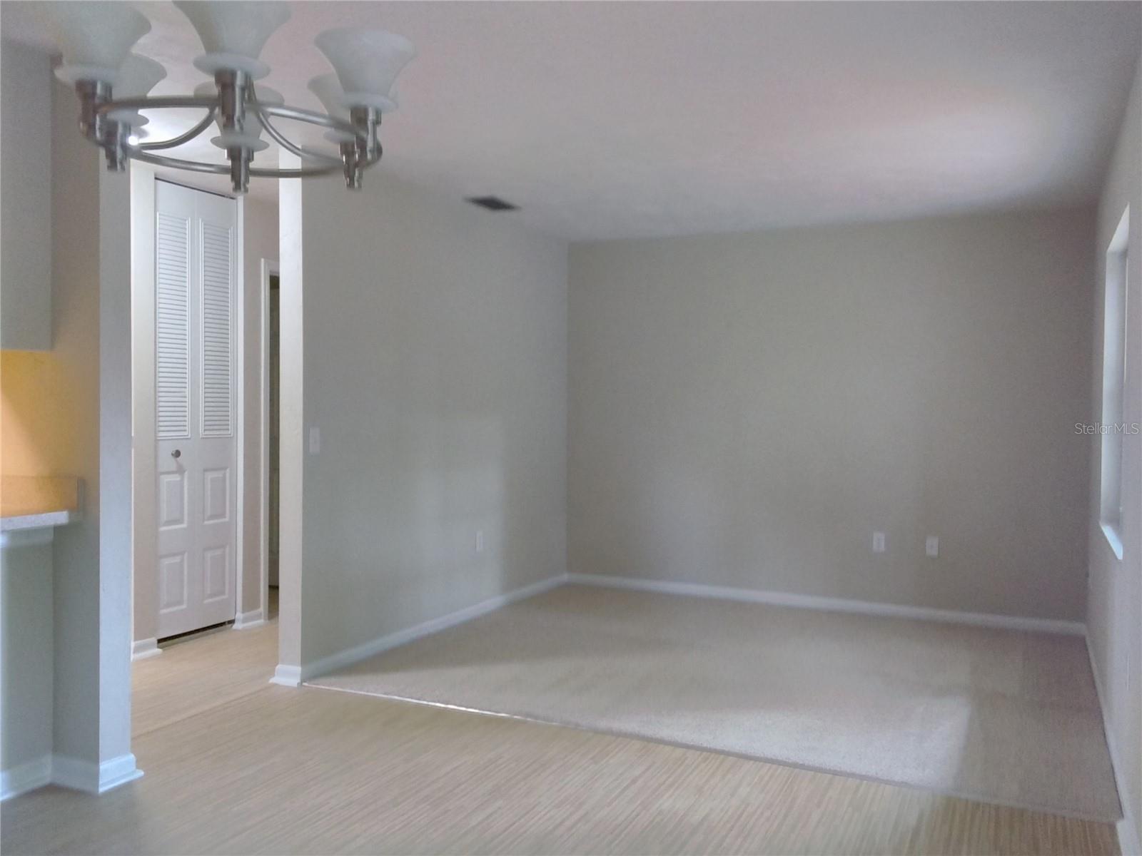 910 HARTFORD DR, DELAND, FL, 32724