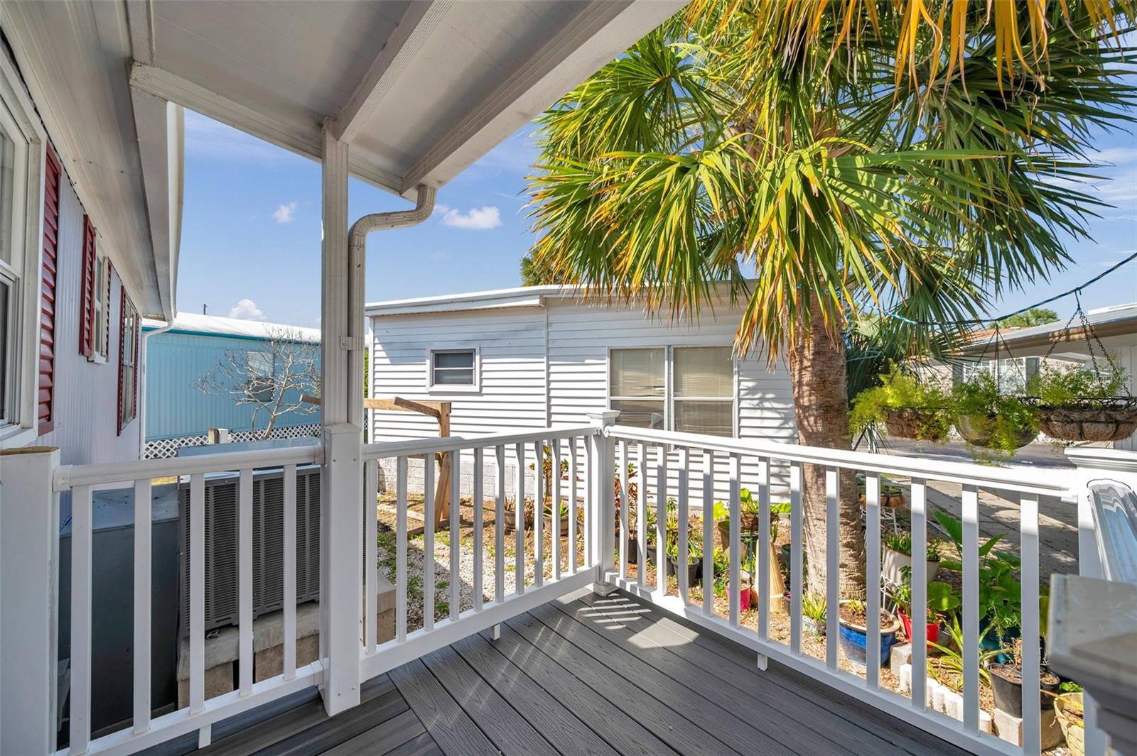 4851 W GANDY BLVD #B3 L8, TAMPA, FL, 33611