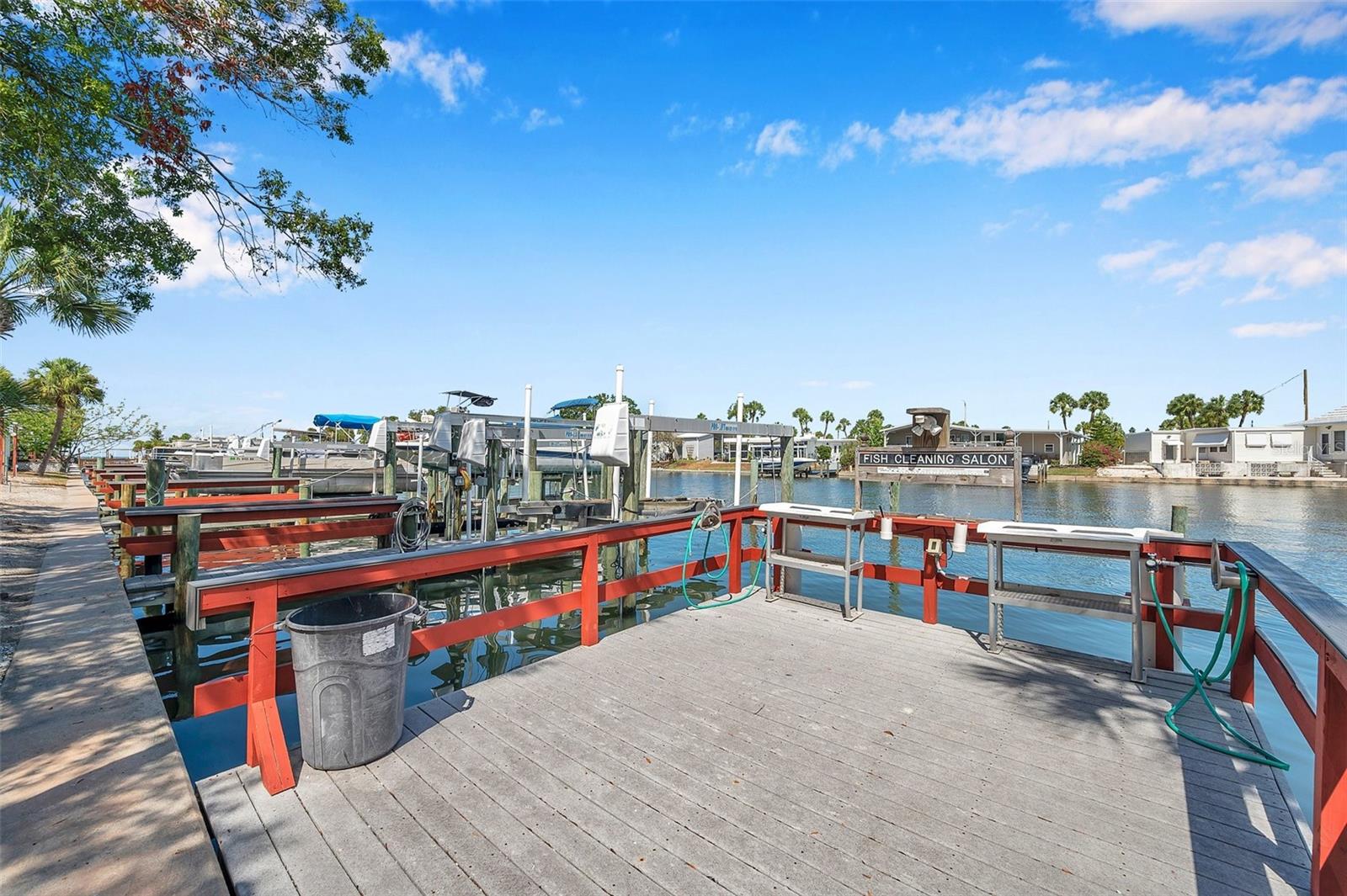 4851 W GANDY BLVD #B3 L8, TAMPA, FL, 33611