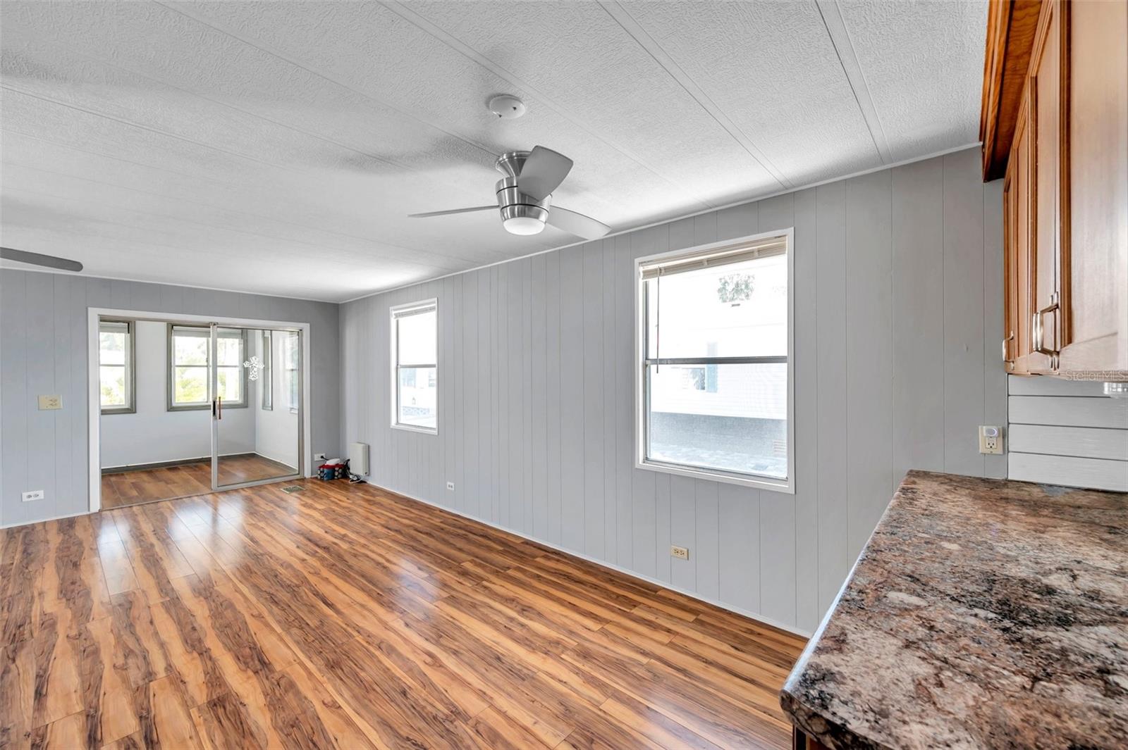 4851 W GANDY BLVD #B3 L8, TAMPA, FL, 33611