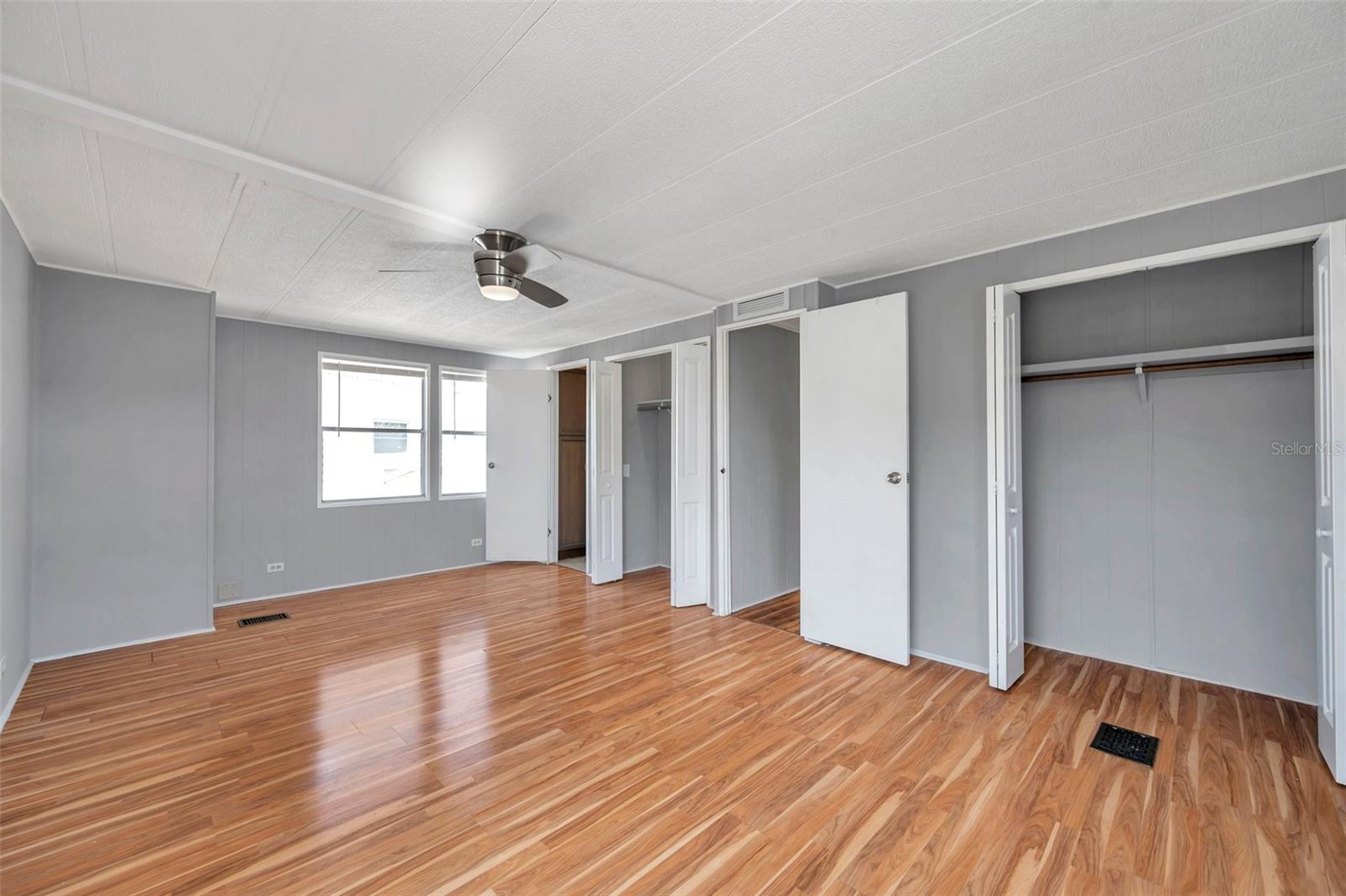 4851 W GANDY BLVD #B3 L8, TAMPA, FL, 33611