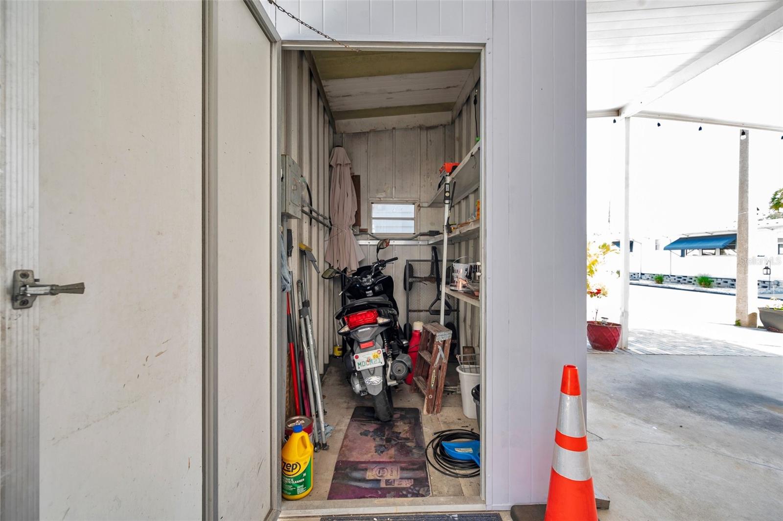 4851 W GANDY BLVD #B3 L8, TAMPA, FL, 33611