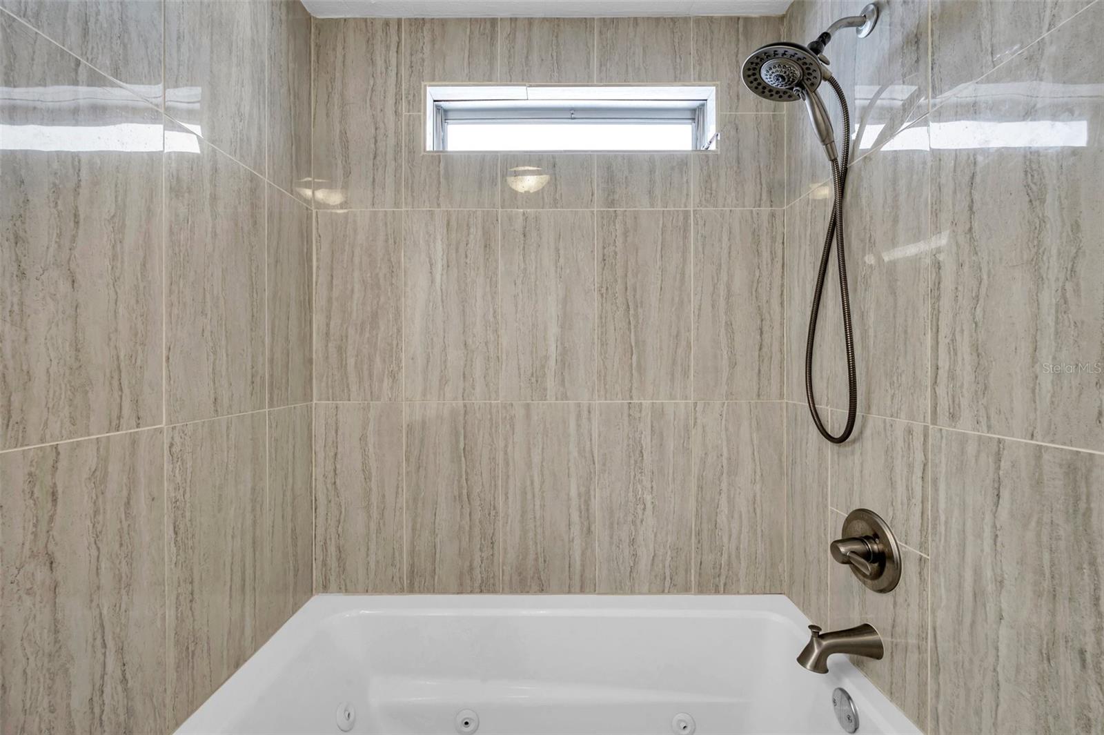 4851 W GANDY BLVD #B3 L8, TAMPA, FL, 33611