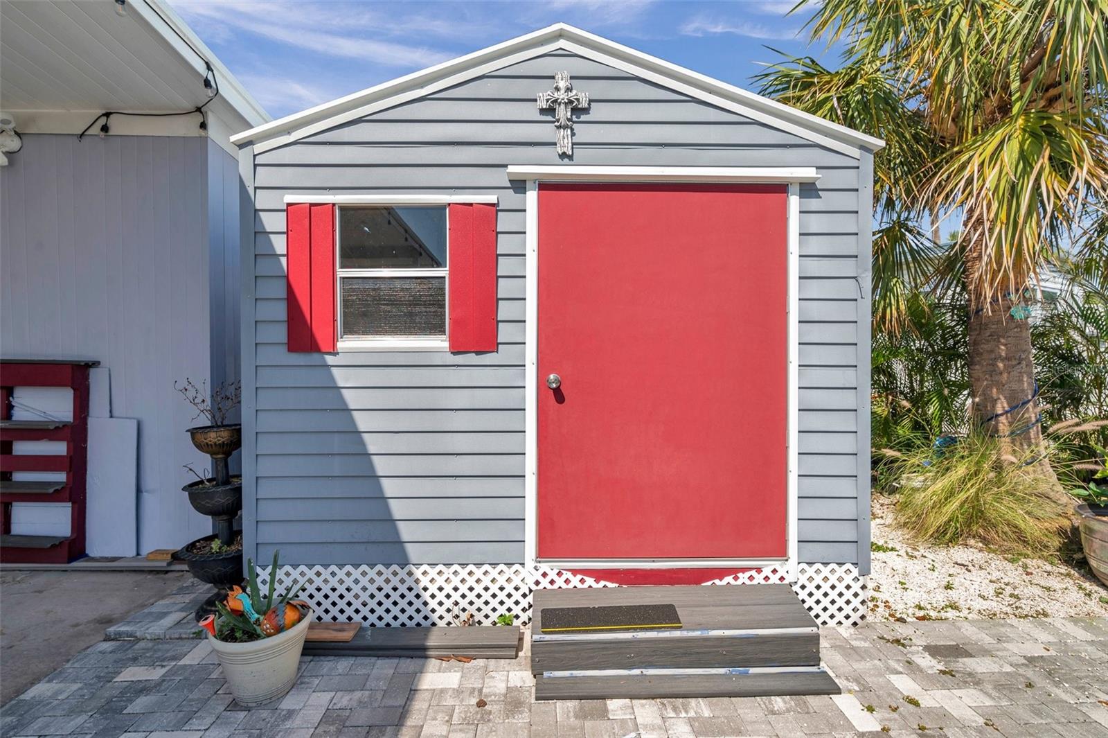 4851 W GANDY BLVD #B3 L8, TAMPA, FL, 33611