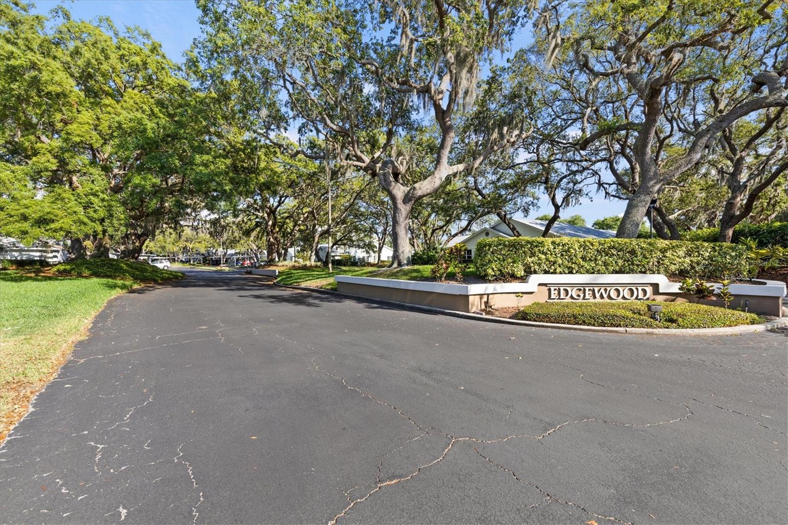 4208 EDGEWOOD DR, HOLIDAY, FL, 34691