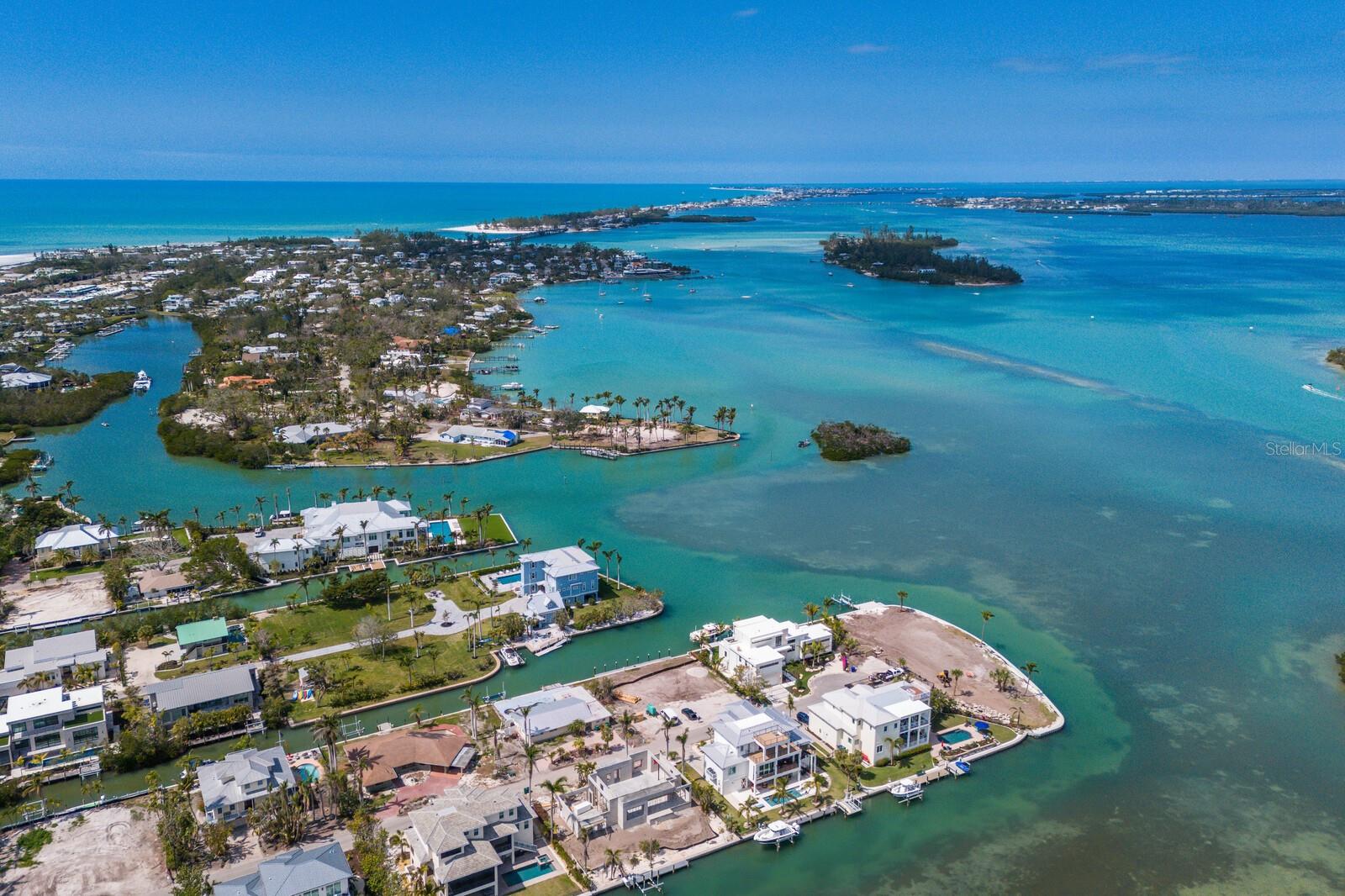 619 BAYVIEW DR, LONGBOAT KEY, FL, 34228