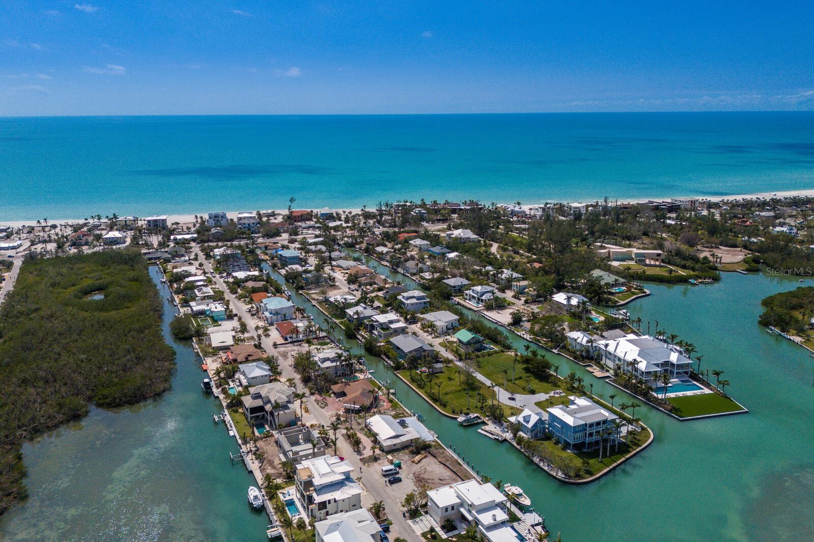 619 BAYVIEW DR, LONGBOAT KEY, FL, 34228