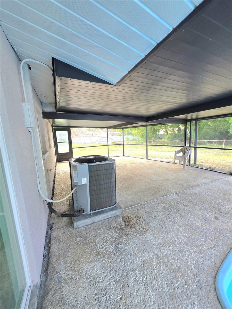 3311 W PARIS ST, TAMPA, FL, 33614