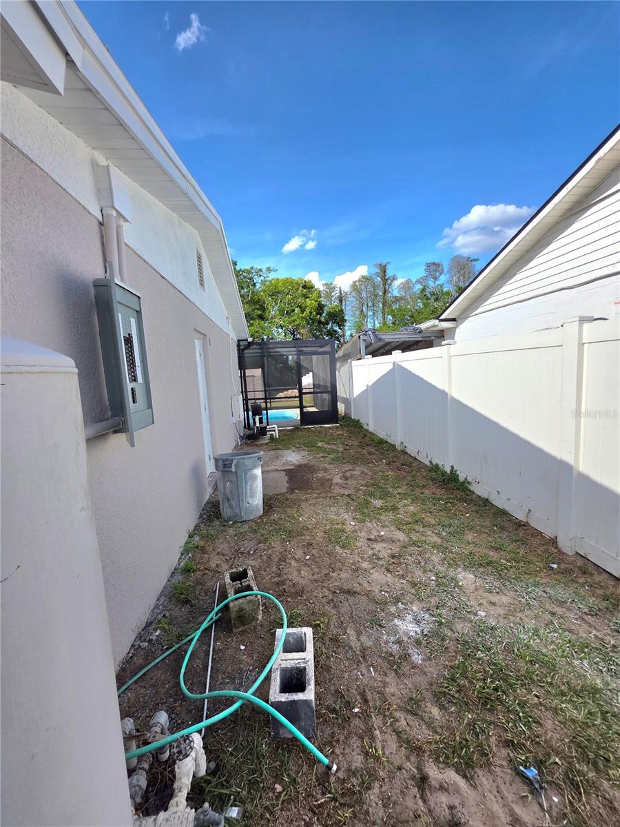 3311 W PARIS ST, TAMPA, FL, 33614