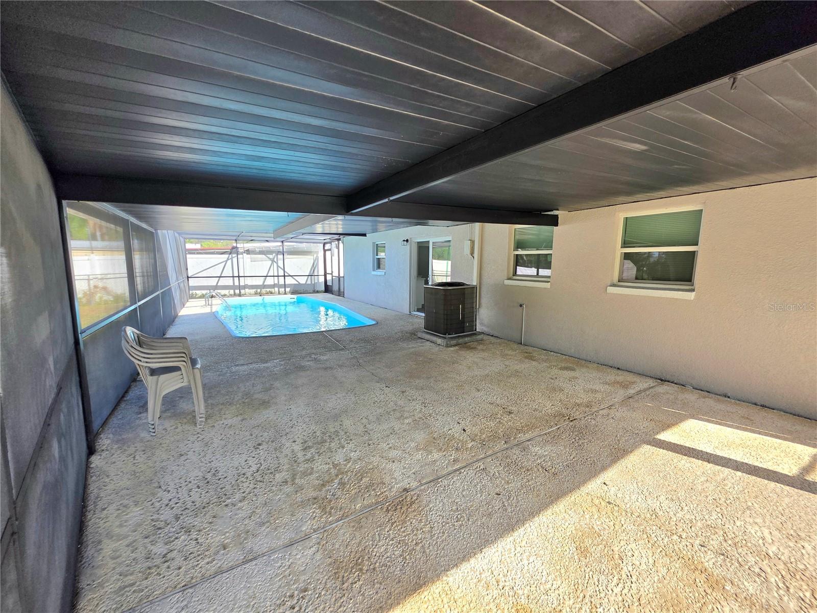 3311 W PARIS ST, TAMPA, FL, 33614