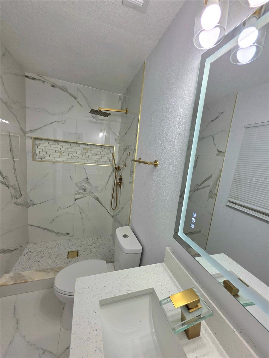 3311 W PARIS ST, TAMPA, FL, 33614