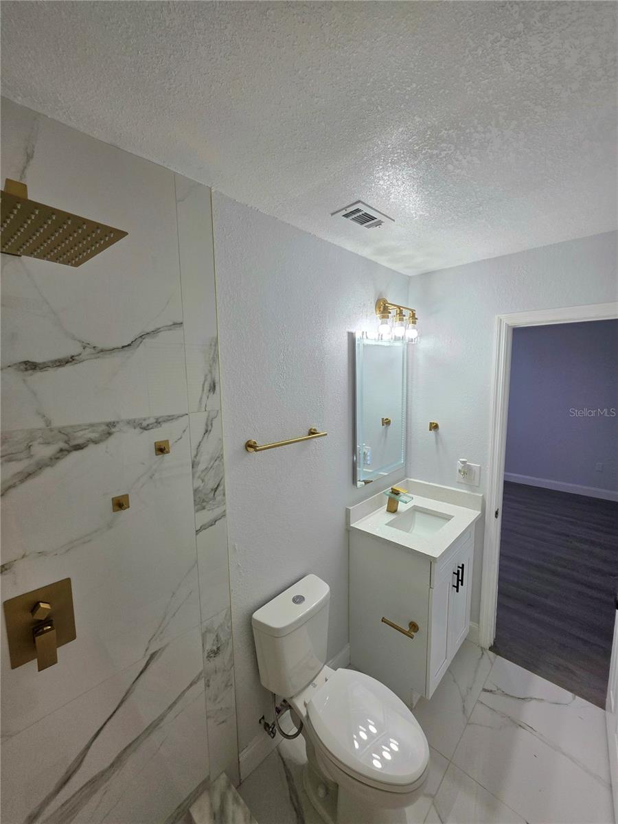 3311 W PARIS ST, TAMPA, FL, 33614