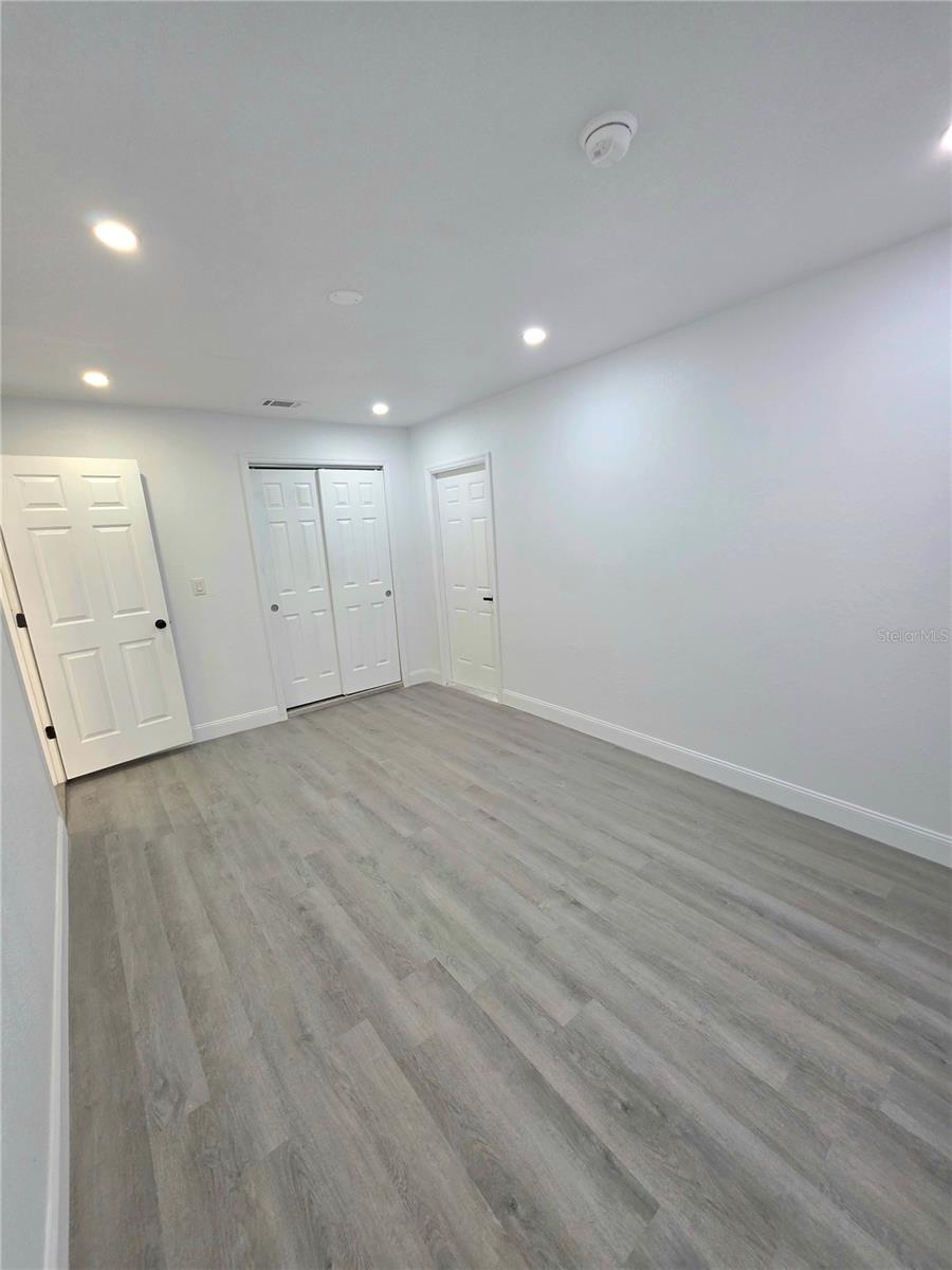 3311 W PARIS ST, TAMPA, FL, 33614