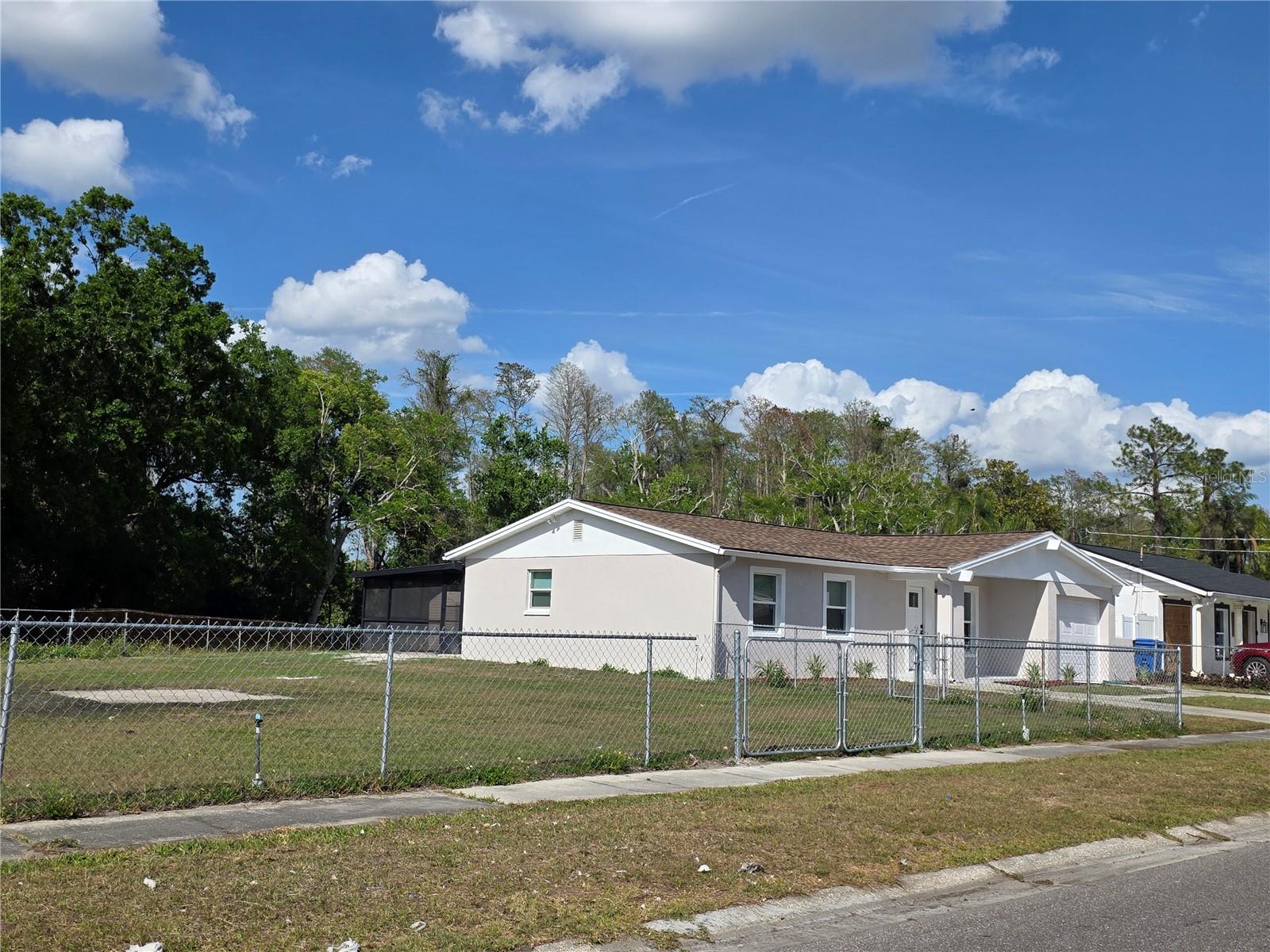 3311 W PARIS ST, TAMPA, FL, 33614