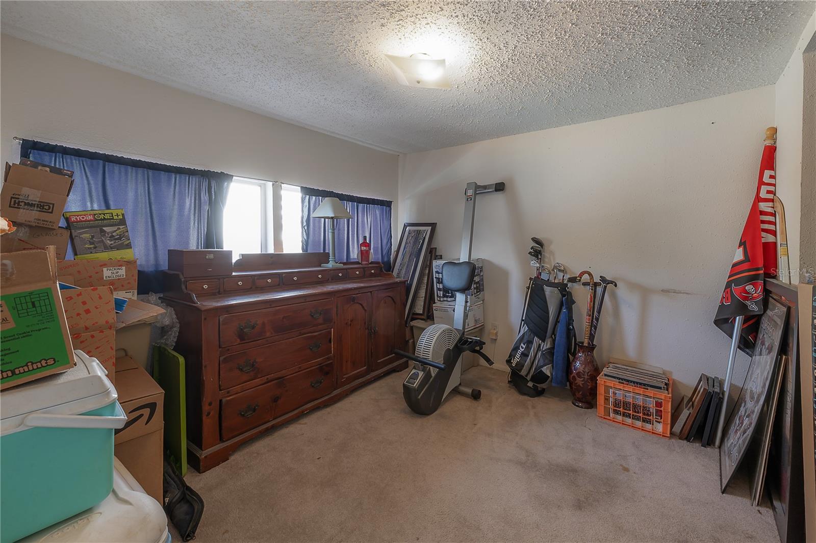 6702 N BRANCH AVE, TAMPA, FL, 33604