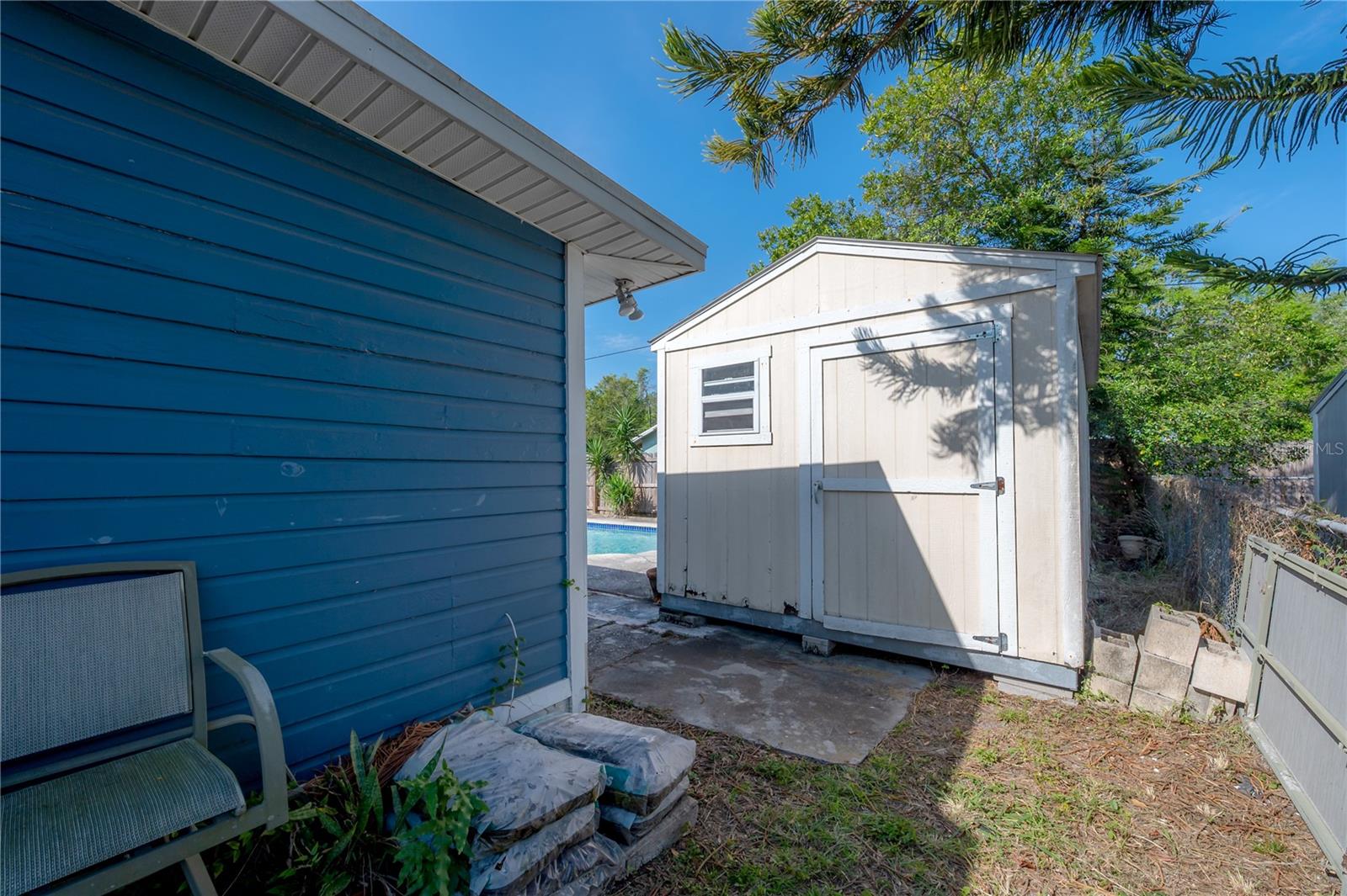 6702 N BRANCH AVE, TAMPA, FL, 33604