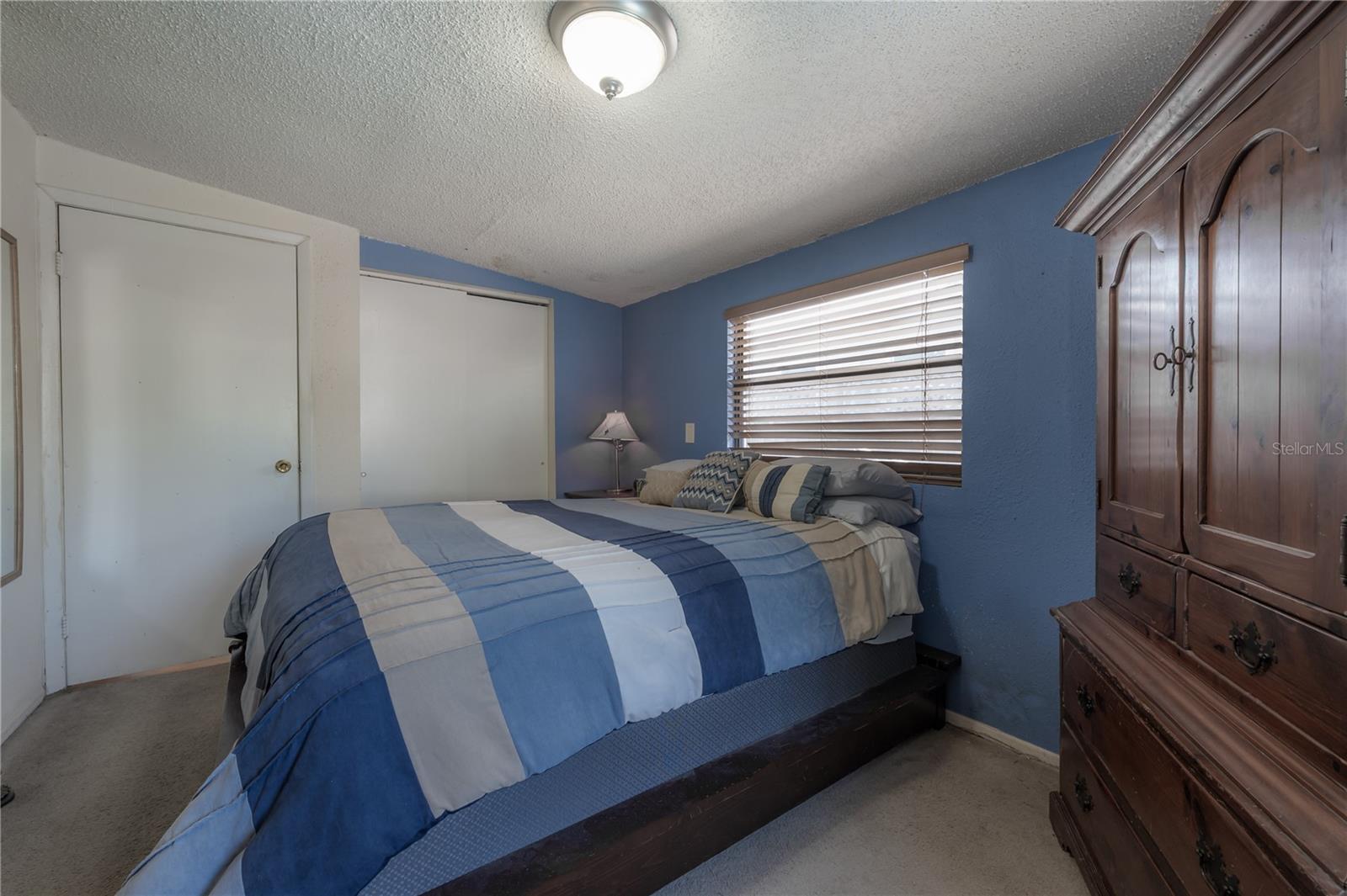 6702 N BRANCH AVE, TAMPA, FL, 33604