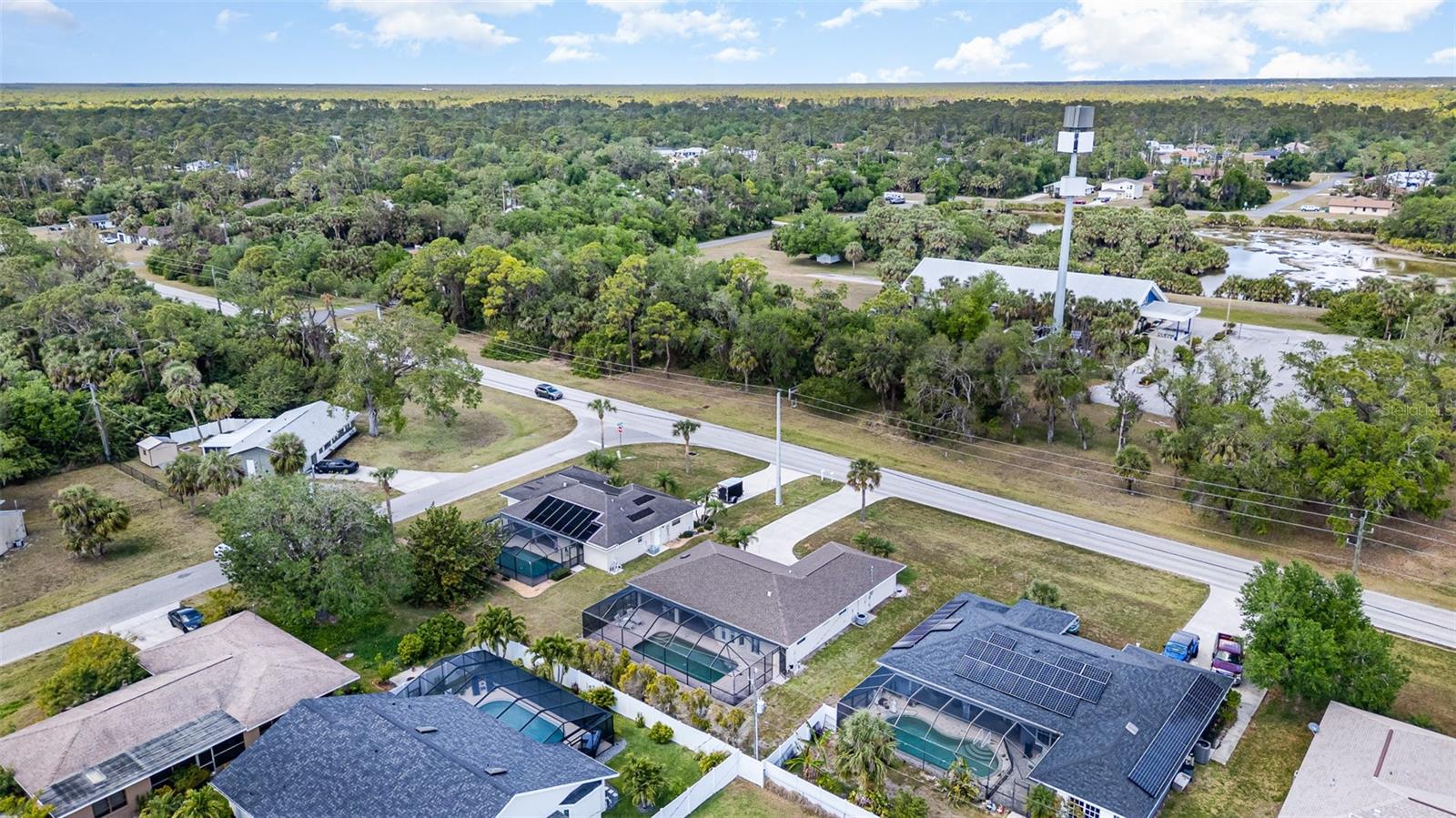 18379 EDGEWATER DR, PORT CHARLOTTE, FL, 33948