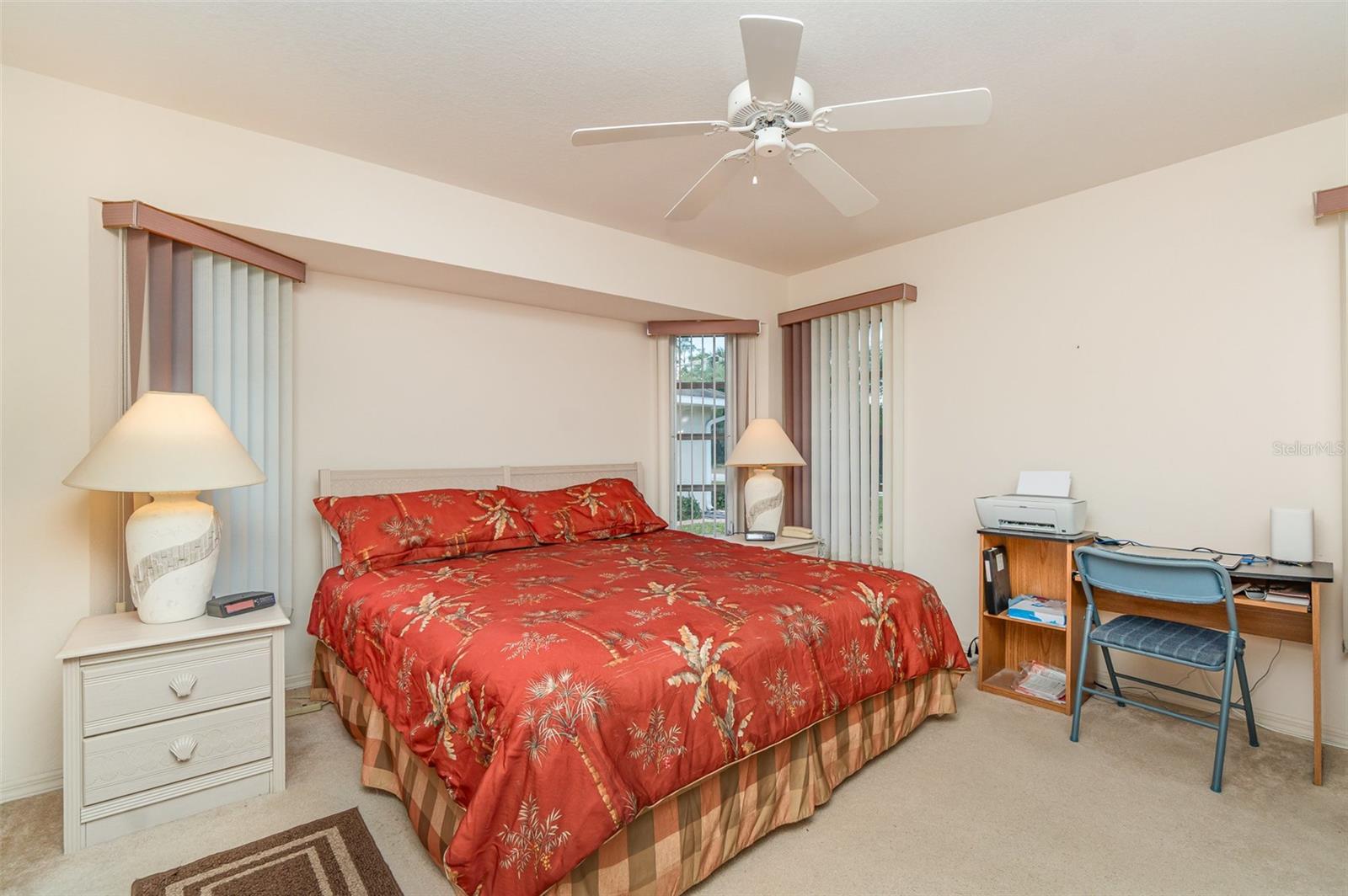 18379 EDGEWATER DR, PORT CHARLOTTE, FL, 33948