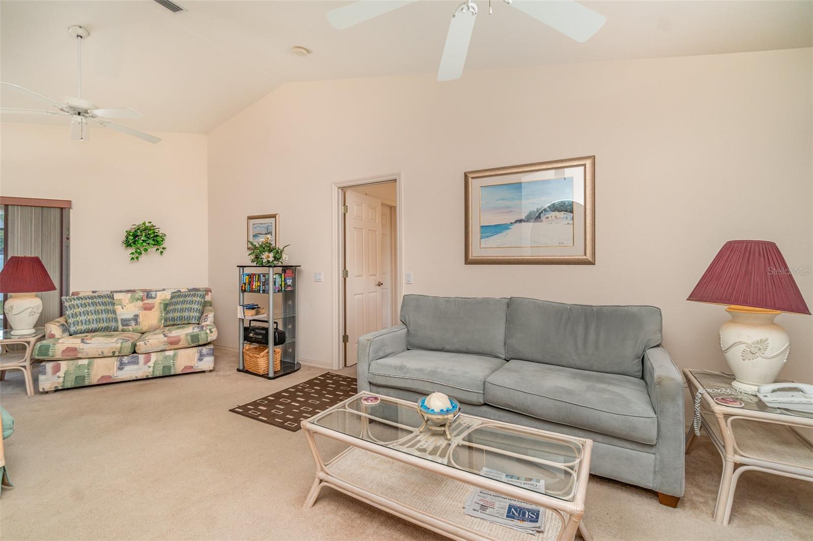 18379 EDGEWATER DR, PORT CHARLOTTE, FL, 33948