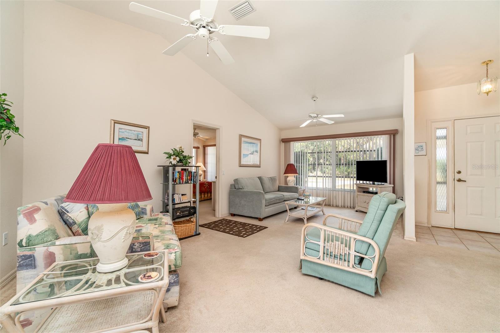 18379 EDGEWATER DR, PORT CHARLOTTE, FL, 33948