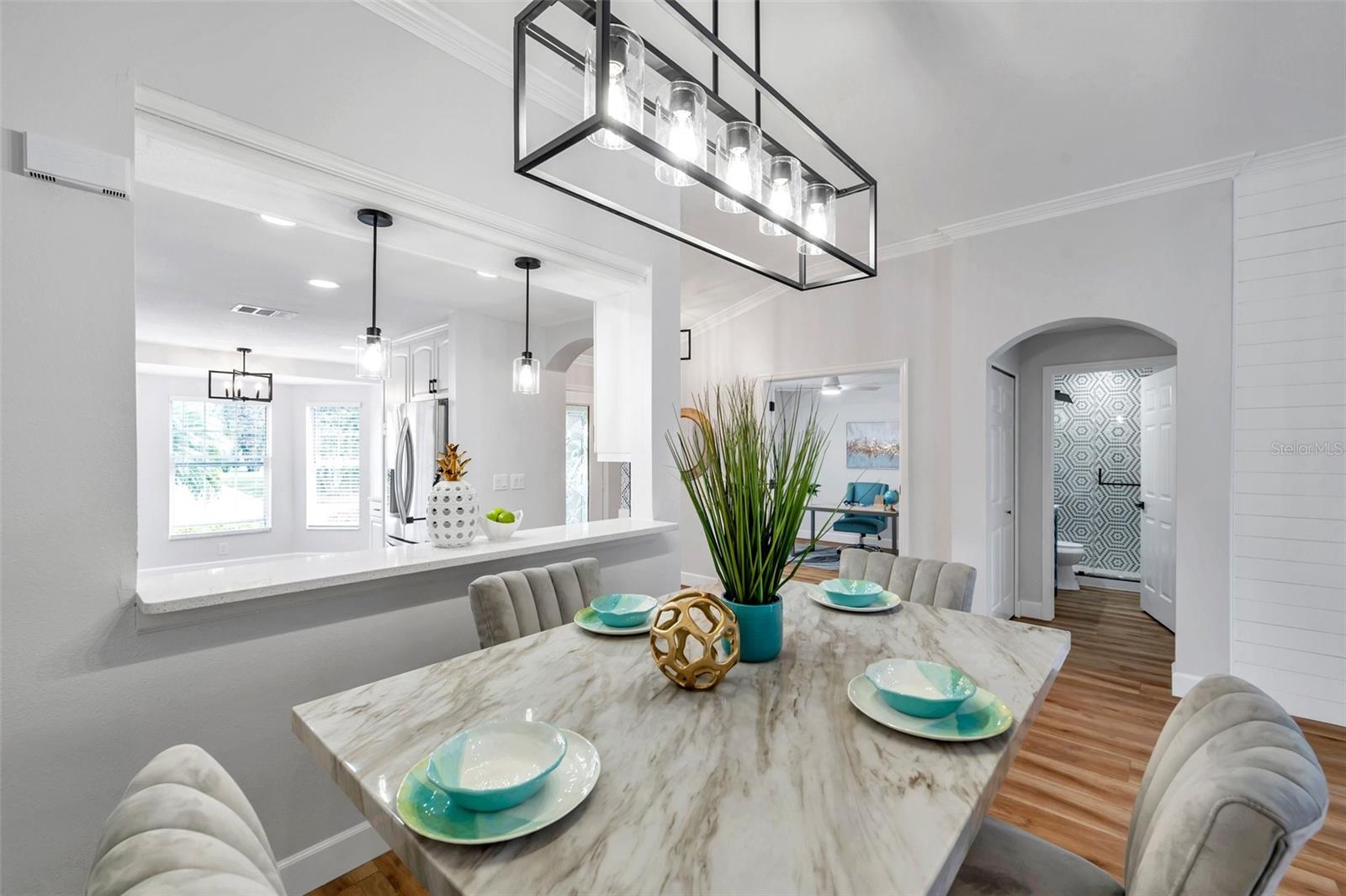 1402 BLUEWATER DR, SUN CITY CENTER, FL, 33573