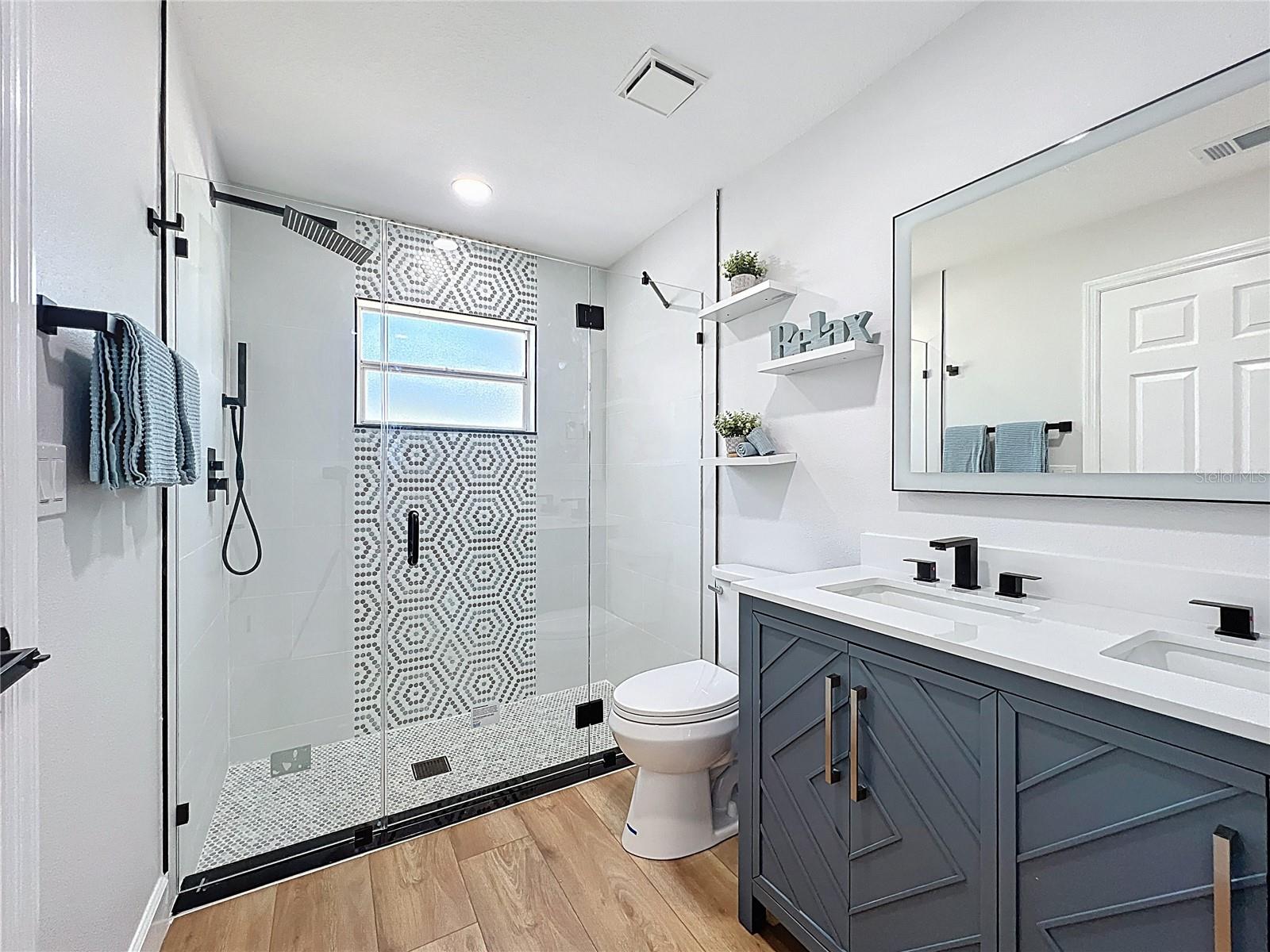 1402 BLUEWATER DR, SUN CITY CENTER, FL, 33573