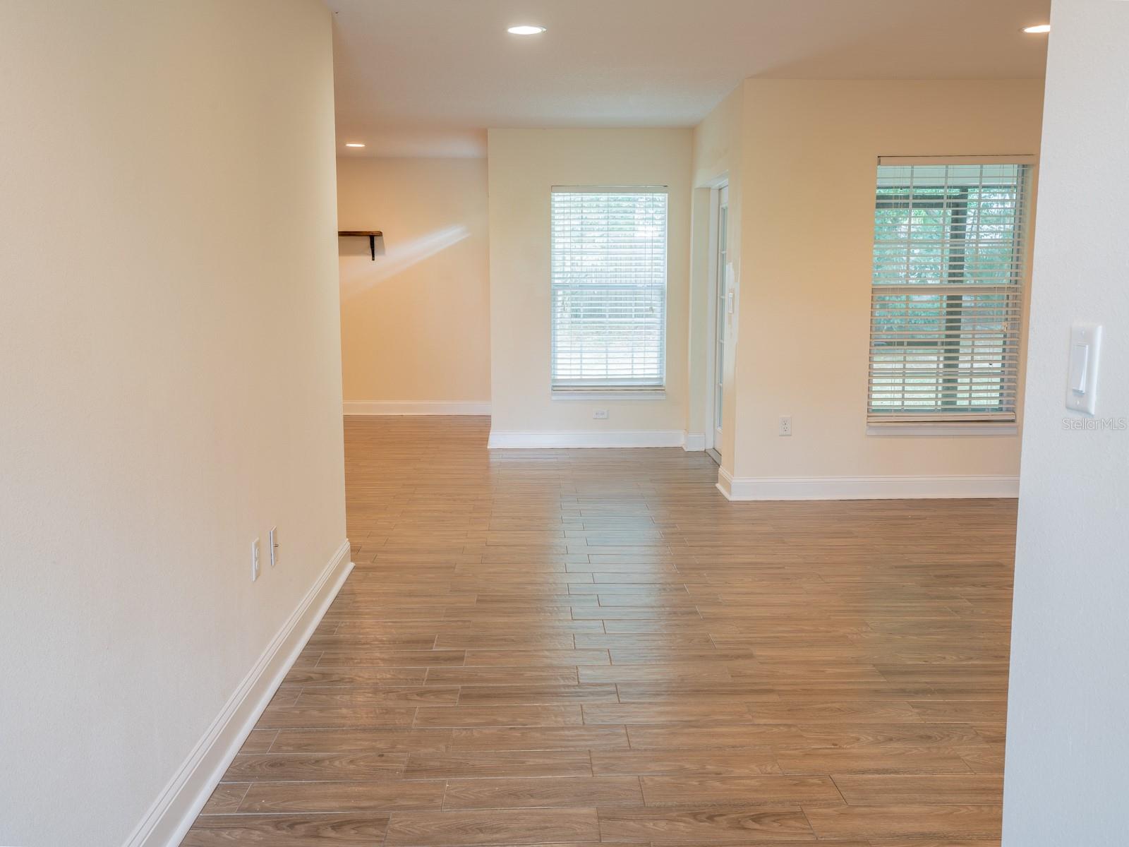 727 HULL ISLAND DR, OAKLAND, FL, 34787