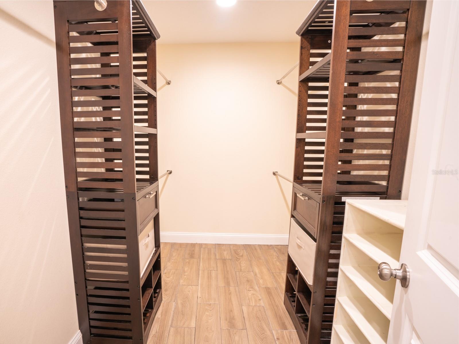 727 HULL ISLAND DR, OAKLAND, FL, 34787