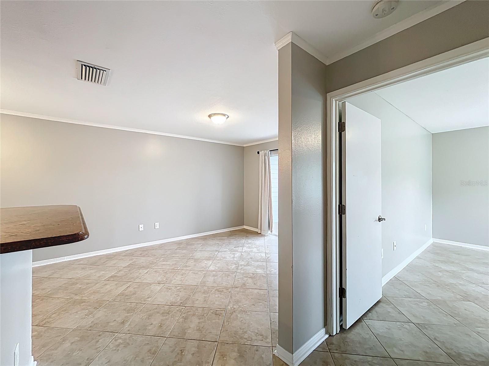 2513 GRASSY POINT DR #107, LAKE MARY, FL, 32746