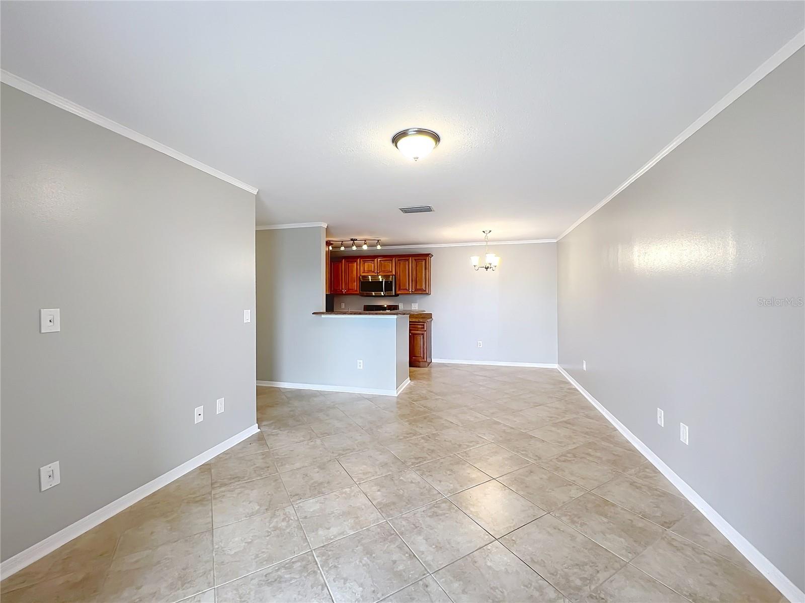 2513 GRASSY POINT DR #107, LAKE MARY, FL, 32746