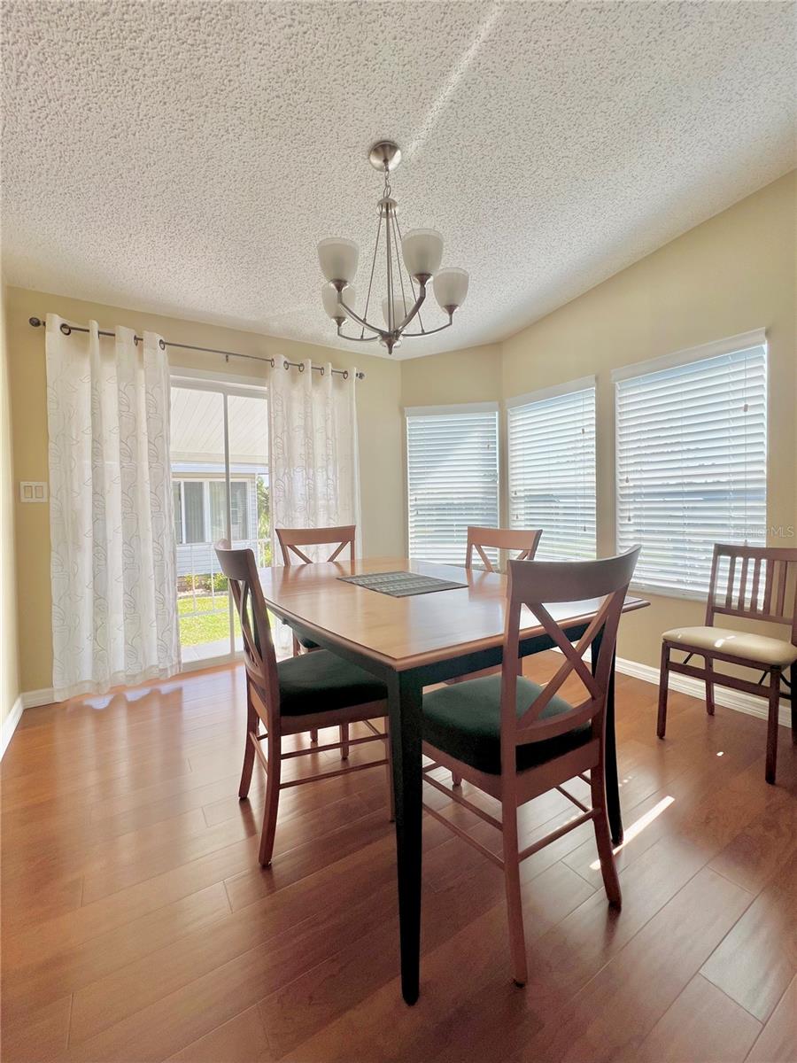 1100 BELCHER RD S #512, LARGO, FL, 33771