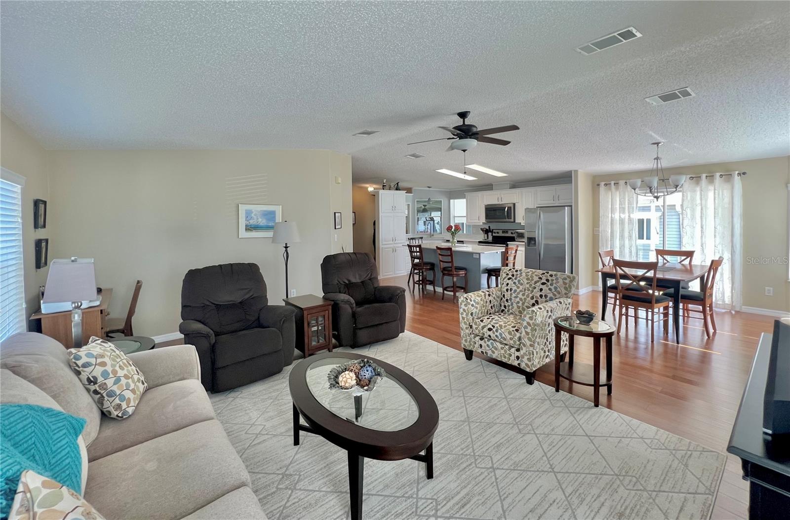 1100 BELCHER RD S #512, LARGO, FL, 33771