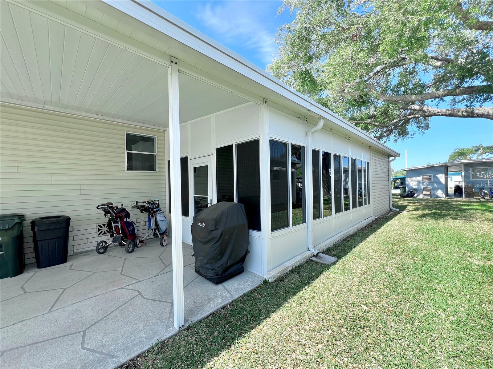 1100 BELCHER RD S #512, LARGO, FL, 33771