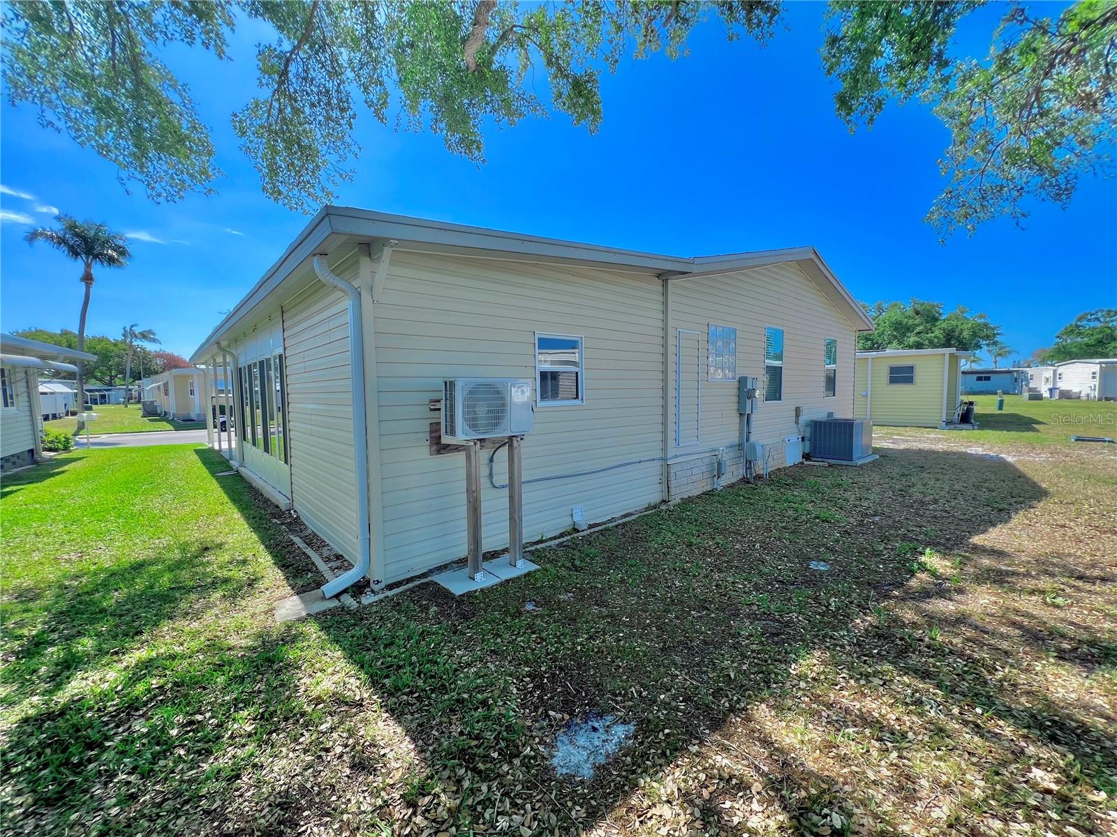 1100 BELCHER RD S #512, LARGO, FL, 33771