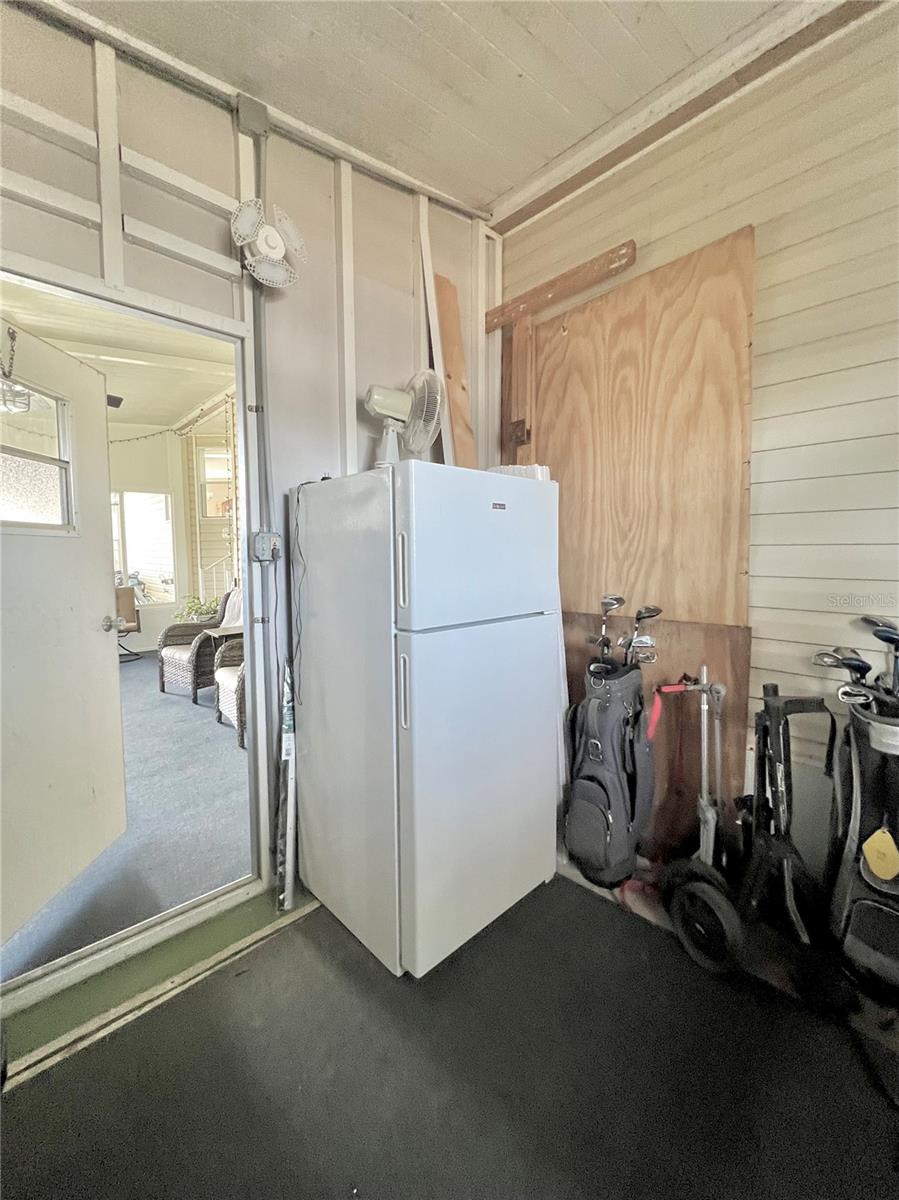 1100 BELCHER RD S #512, LARGO, FL, 33771