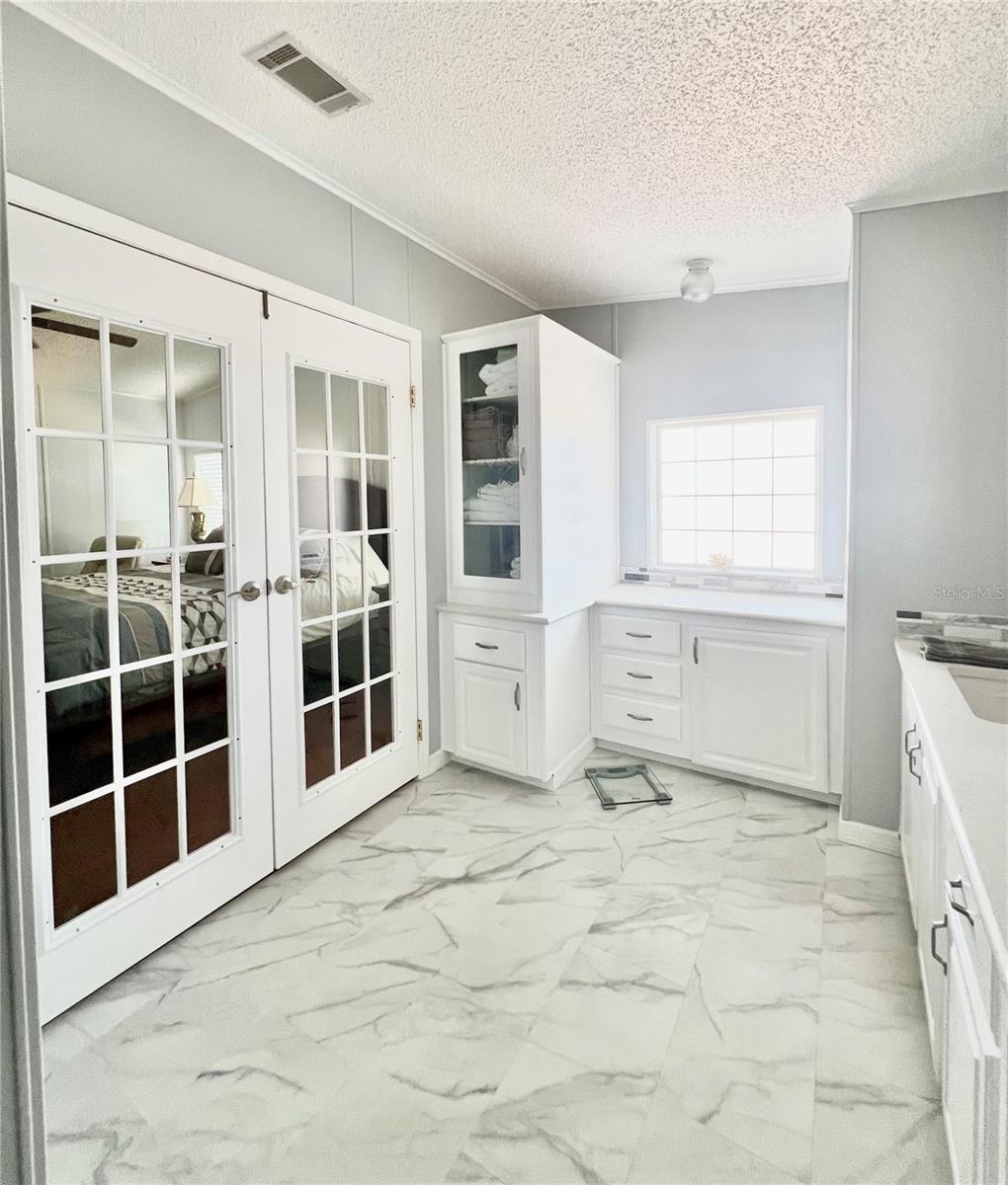 1100 BELCHER RD S #512, LARGO, FL, 33771