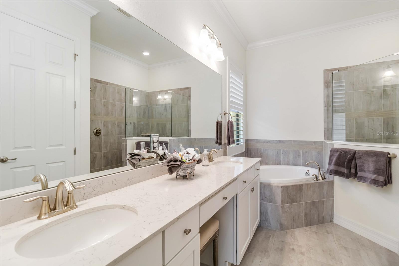 24181 GALLBERRY DR, VENICE, FL, 34293