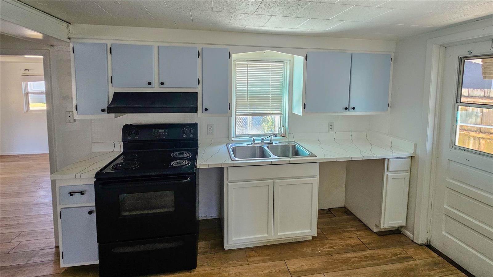 527 4TH AVE NW, LARGO, FL, 33770