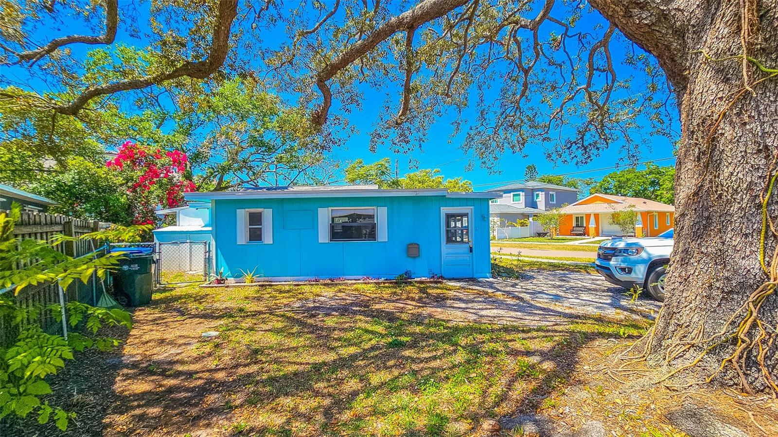 527 4TH AVE NW, LARGO, FL, 33770