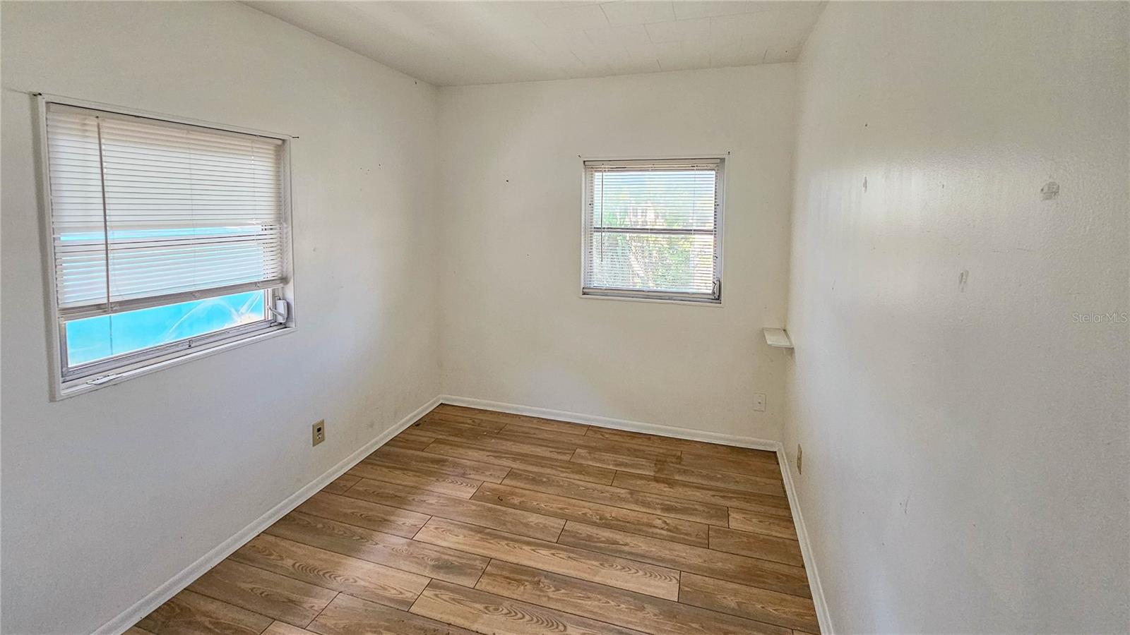 527 4TH AVE NW, LARGO, FL, 33770