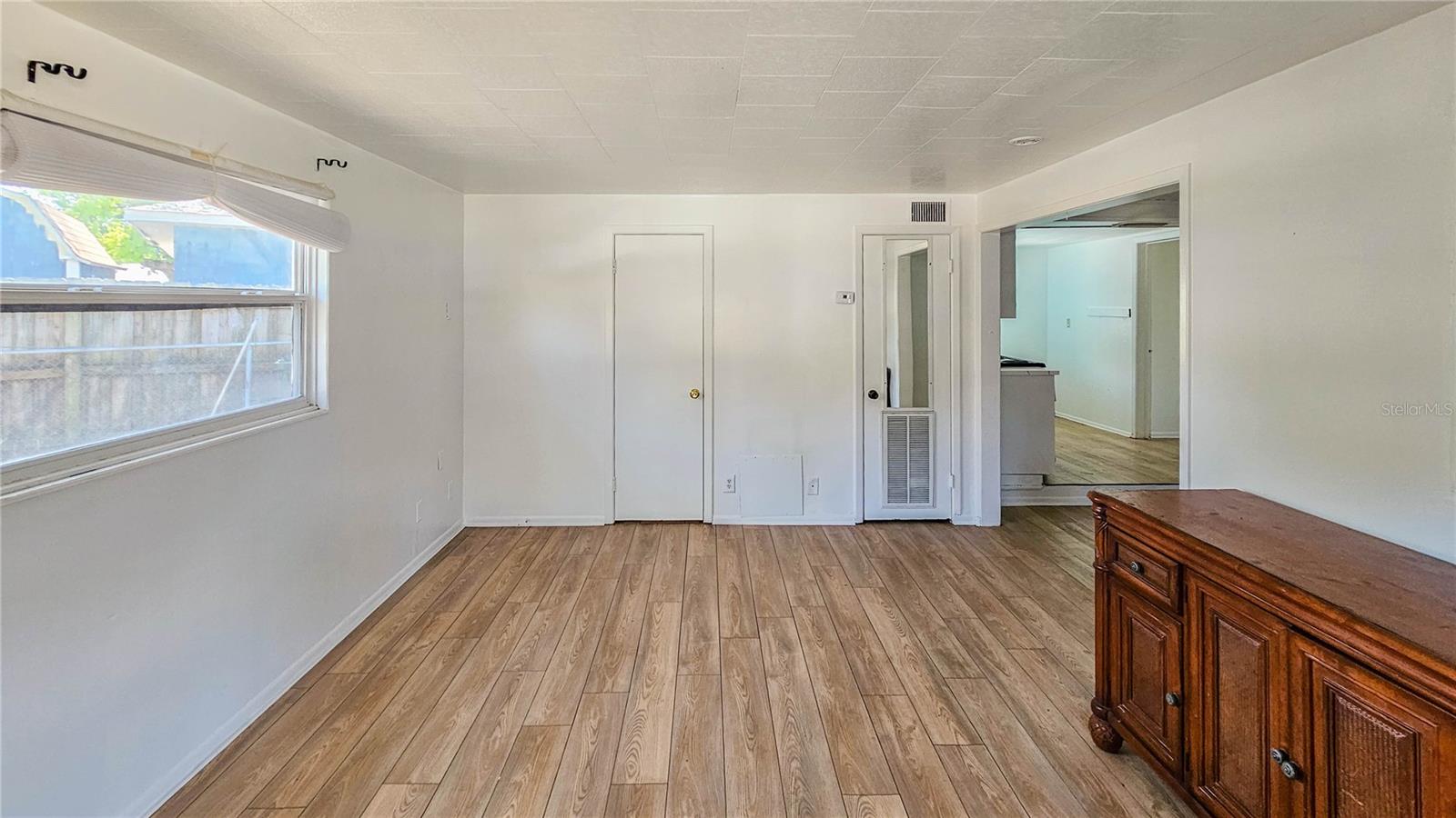 527 4TH AVE NW, LARGO, FL, 33770