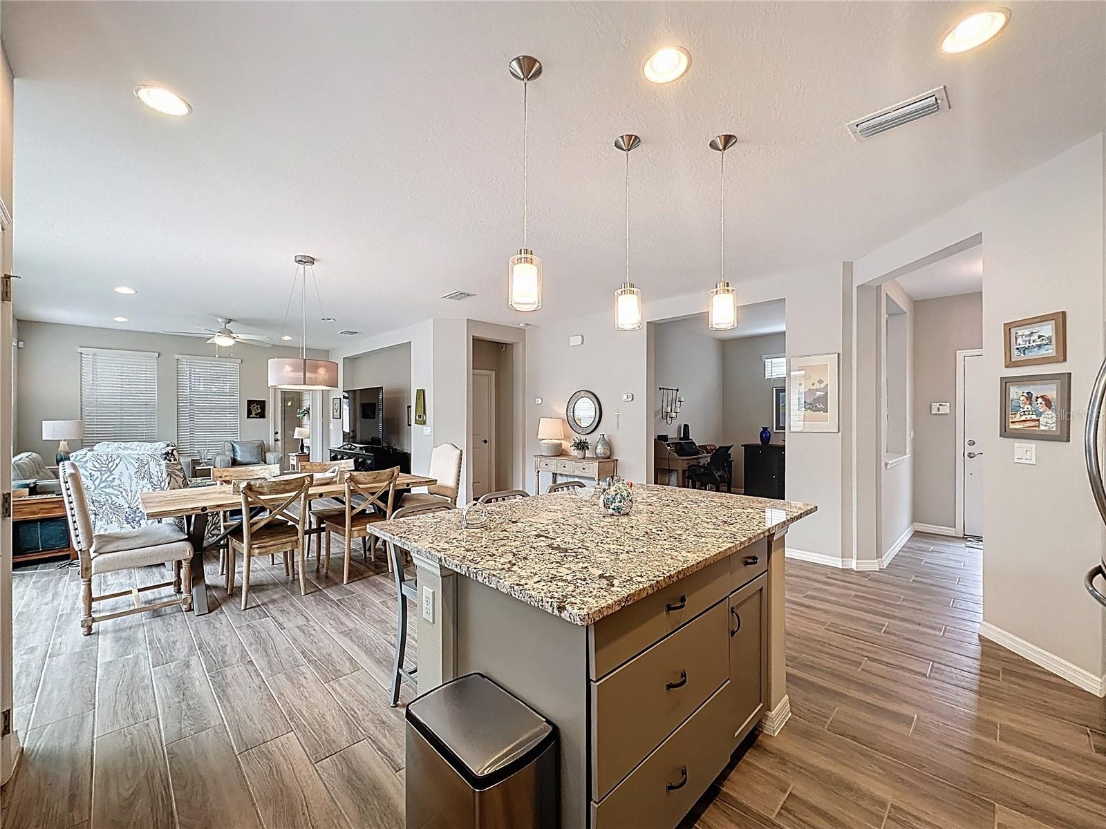 368 ALCOVE DR, GROVELAND, FL, 34736