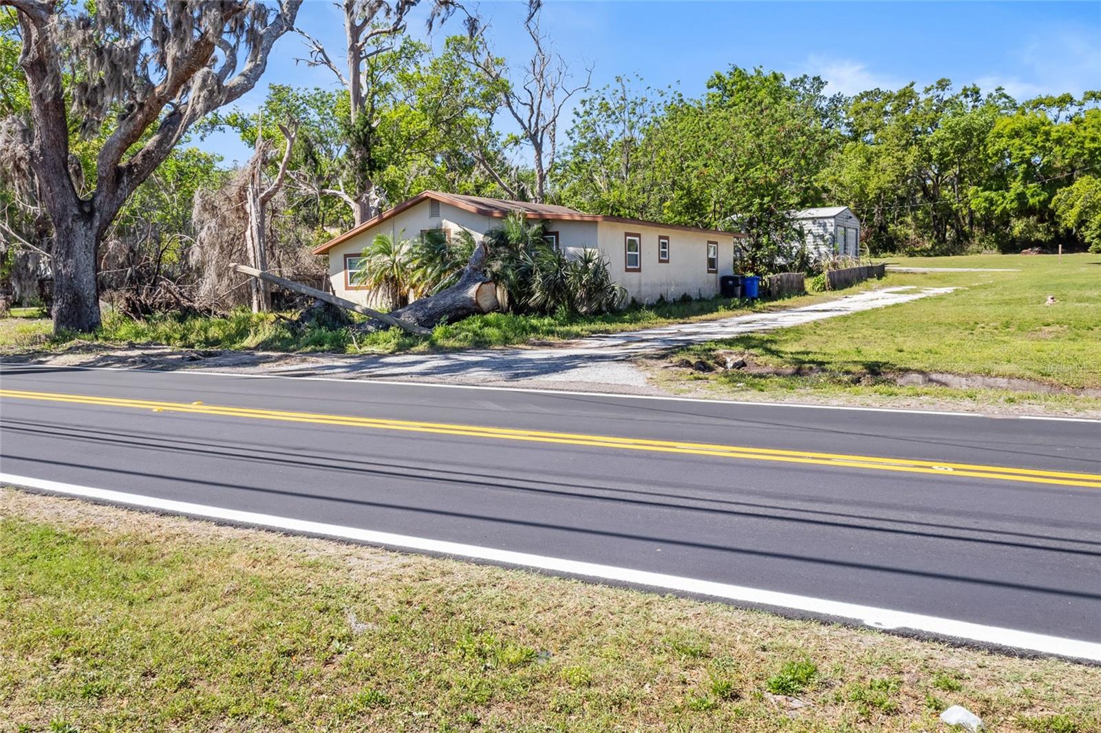 620 S MULRENNAN RD, VALRICO, FL, 33594