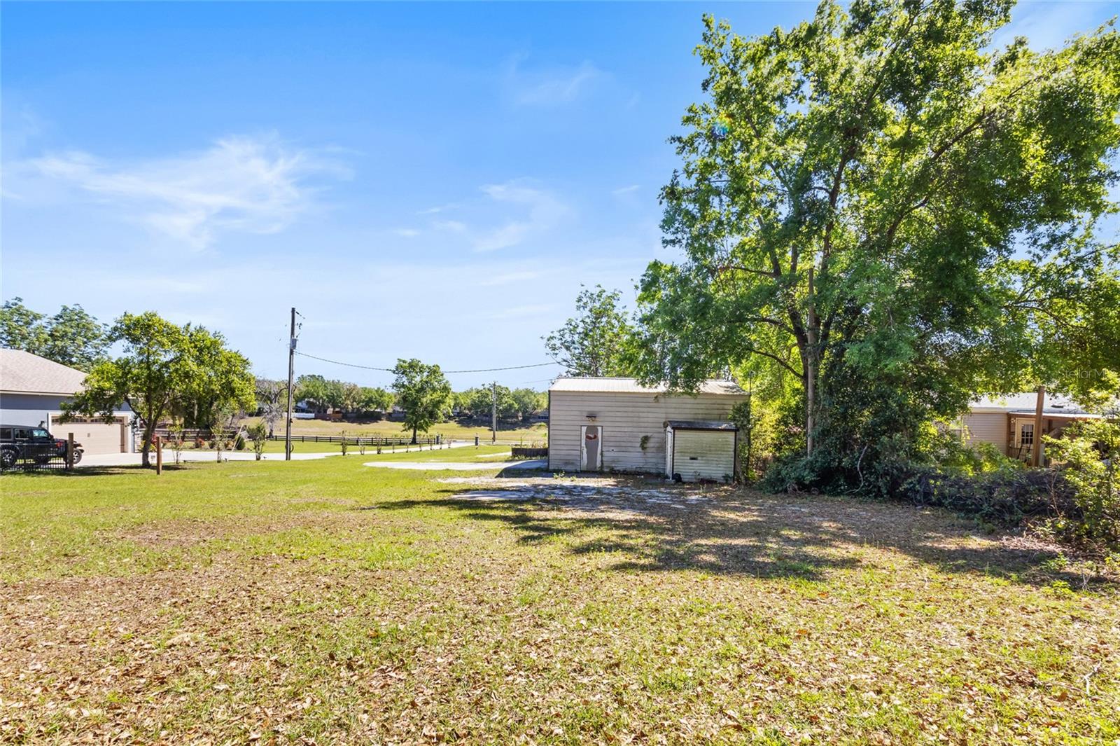 620 S MULRENNAN RD, VALRICO, FL, 33594