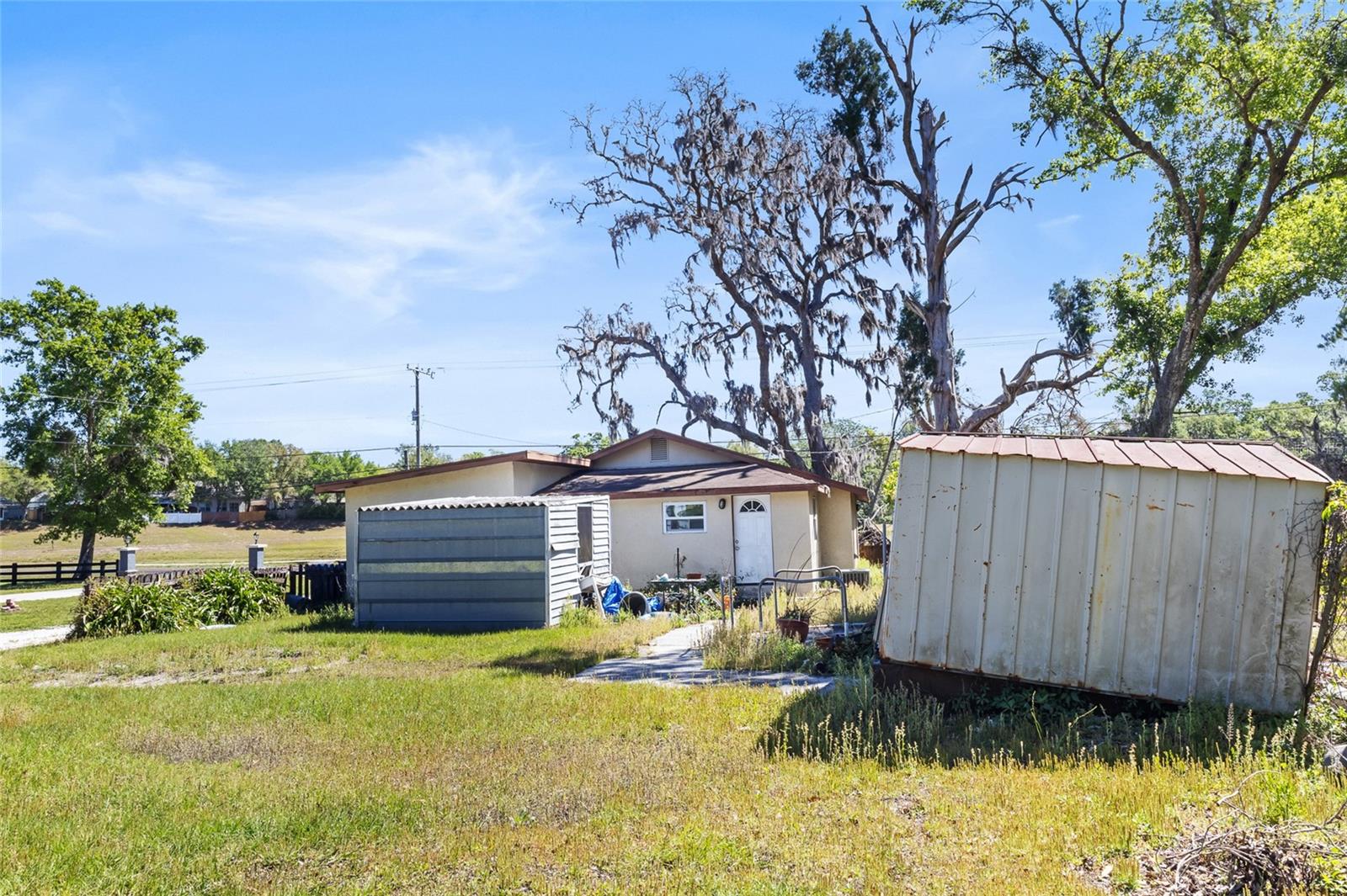 620 S MULRENNAN RD, VALRICO, FL, 33594