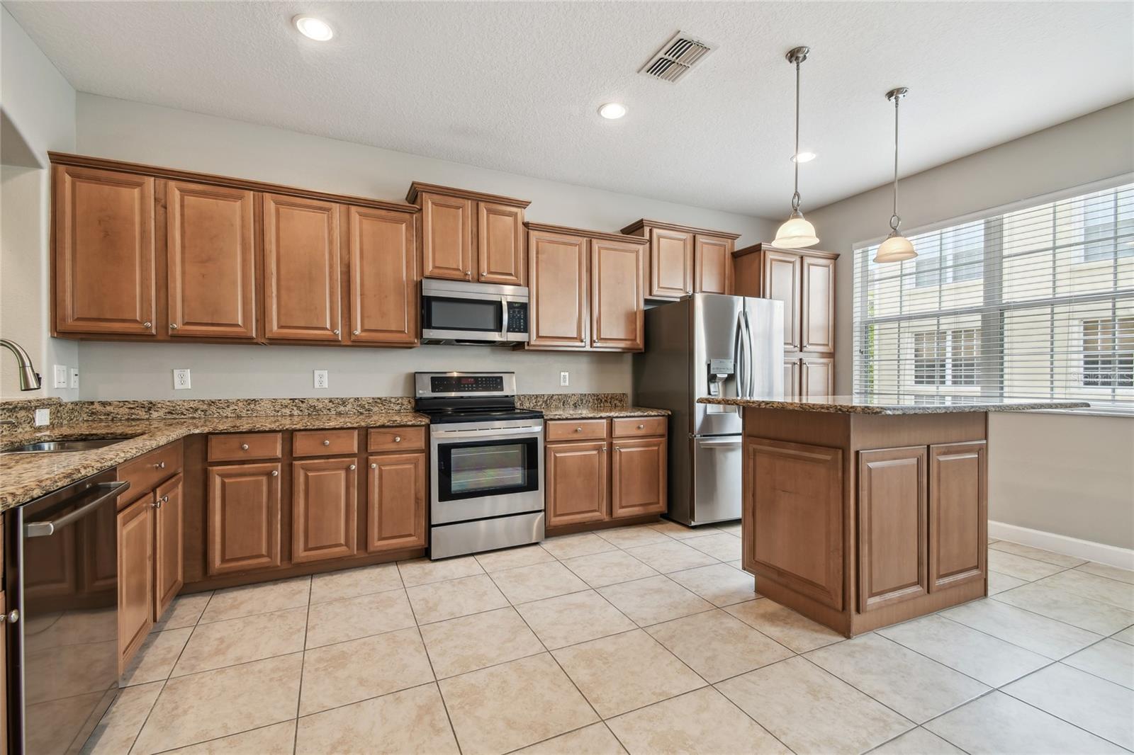 10144 ARBOR RUN DR #157, TAMPA, FL, 33647