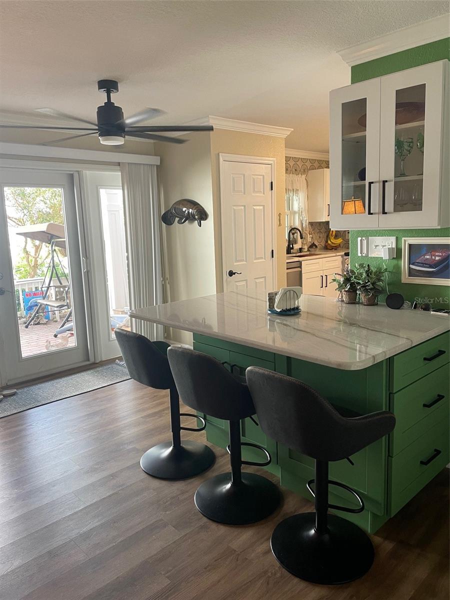 247 POMPANO DR SE #A, ST PETERSBURG, FL, 33705