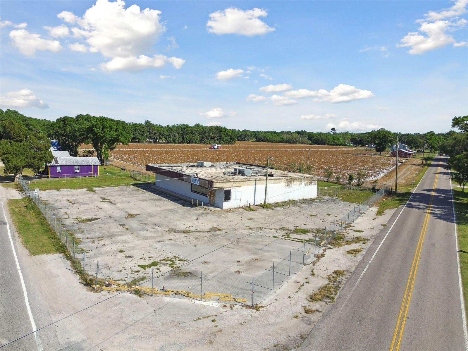 2501 MEDULLA RD, PLANT CITY, FL, 33566