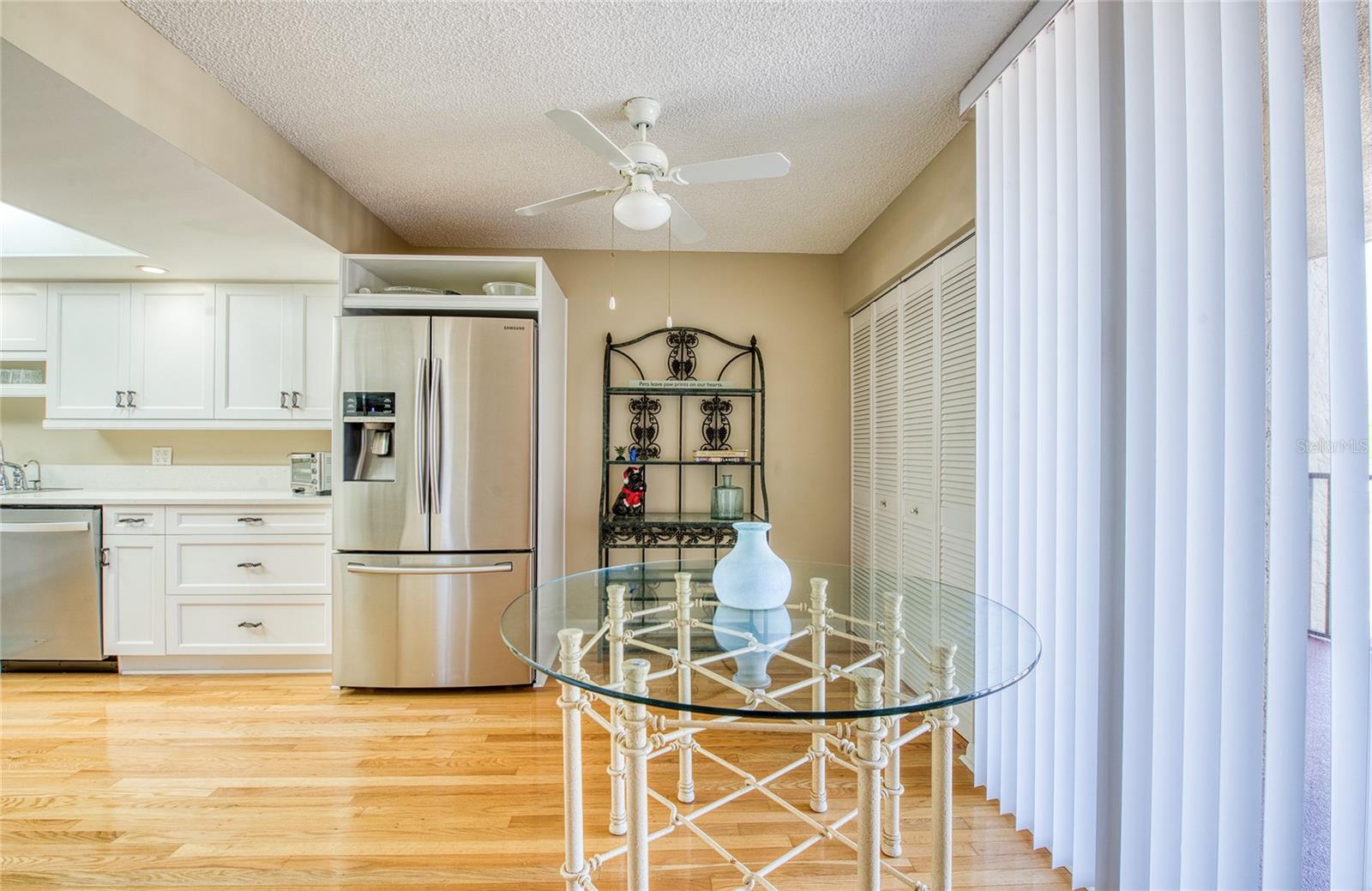 7037 SUNSET DR S #205, SOUTH PASADENA, FL, 33707